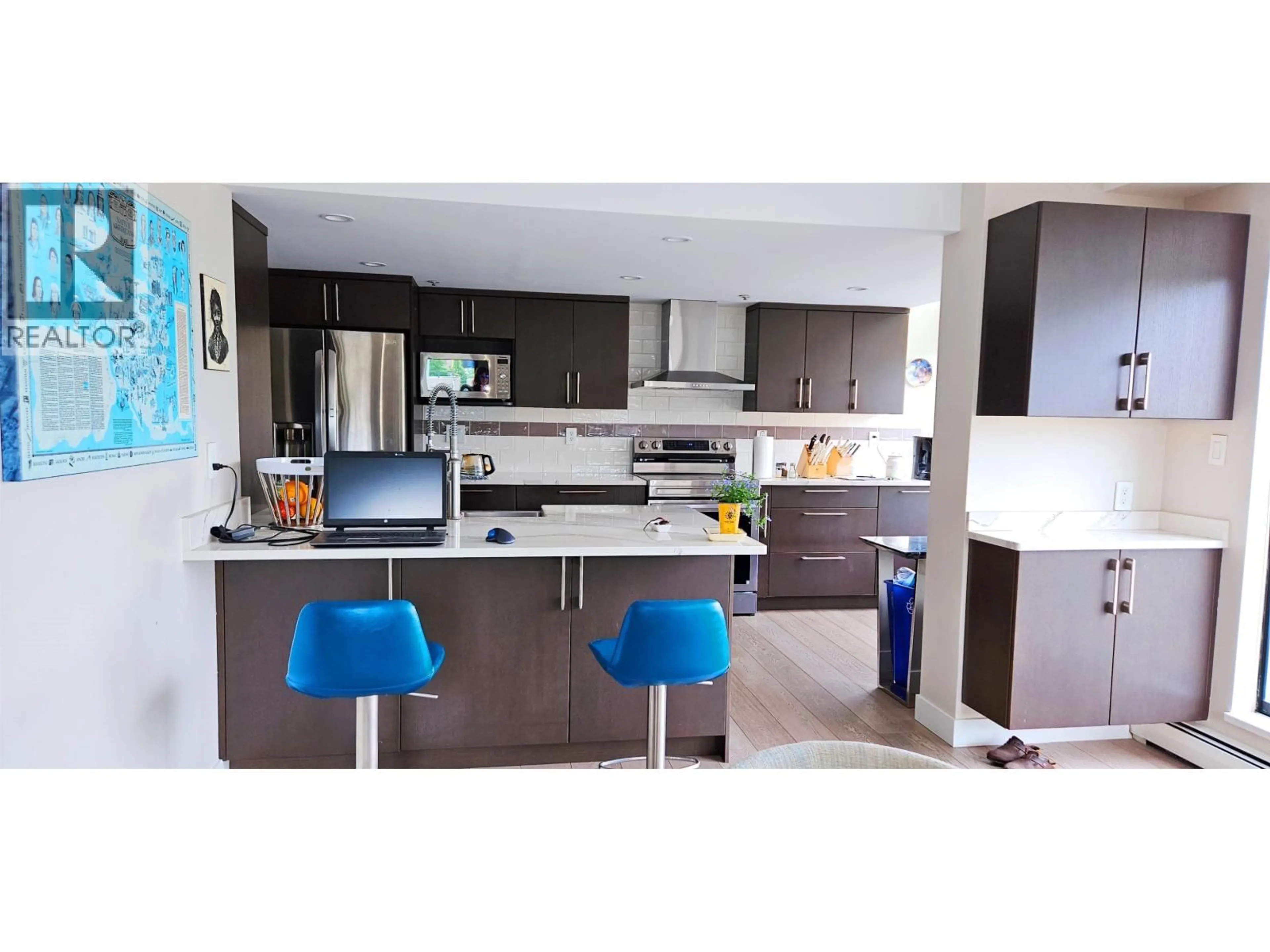 Open concept kitchen, unknown for 1001 - 1438 7TH AVENUE, Vancouver British Columbia V6H1C1