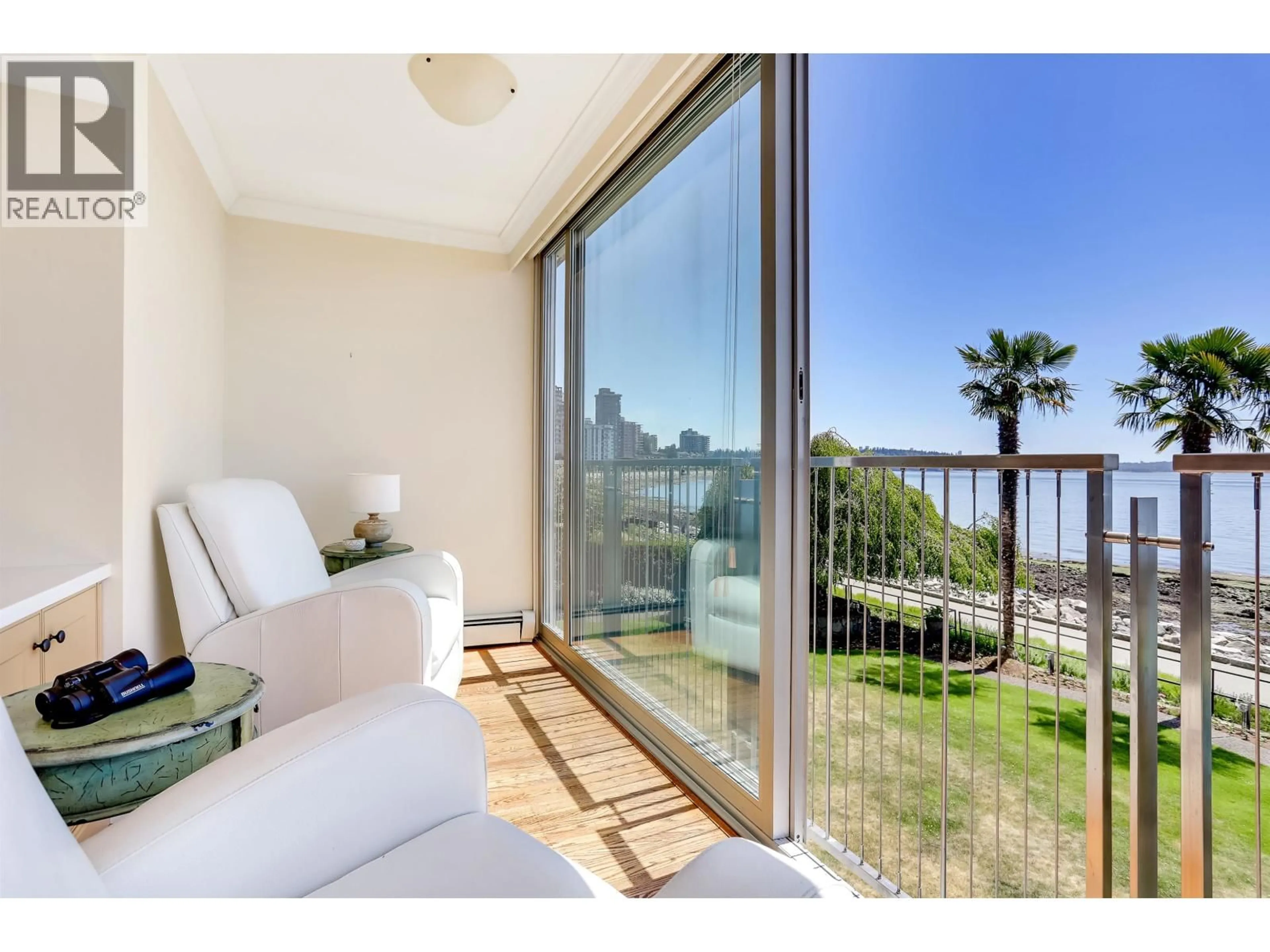 Balcony in the apartment, water/lake/river/ocean view for 107 - 150 24 STREET, West Vancouver British Columbia V7V4G8
