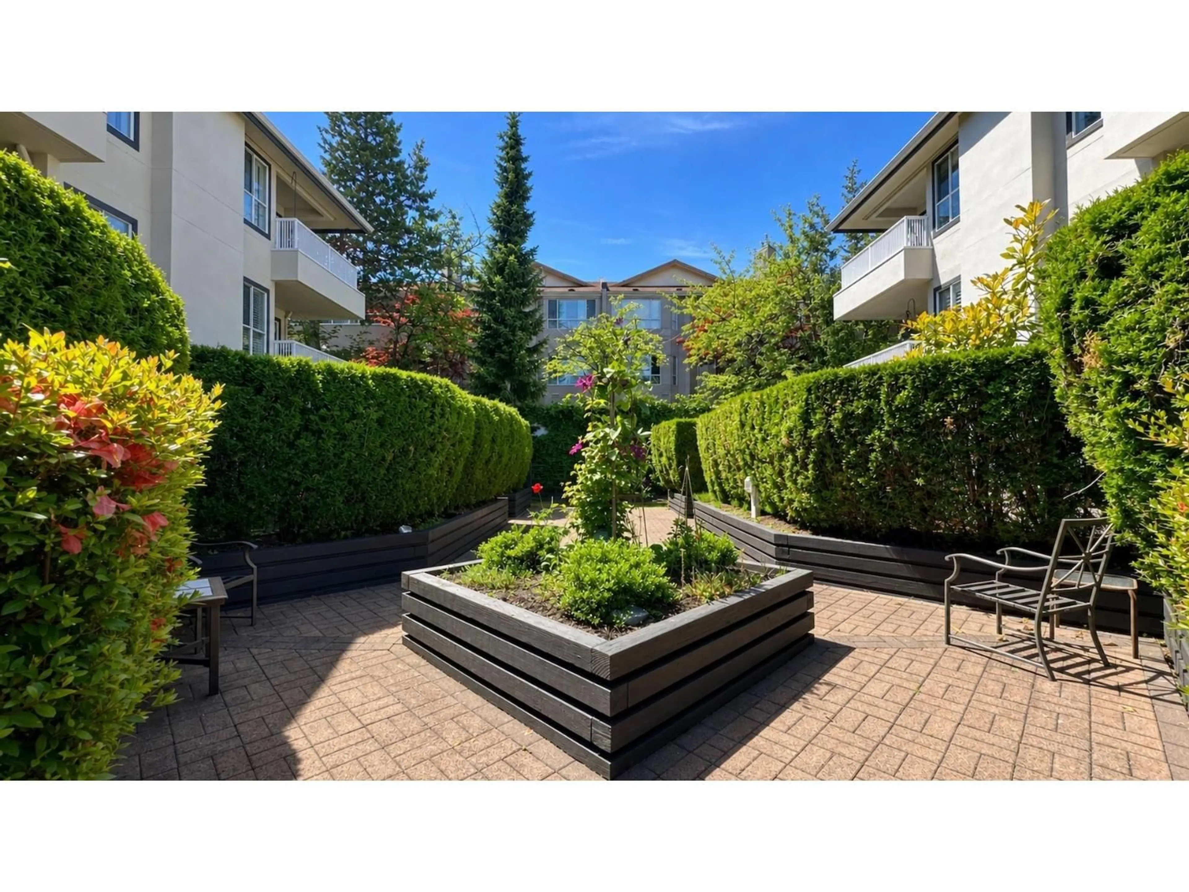Unknown for 205 - 15272 20 AVENUE, Surrey British Columbia V4A2A3