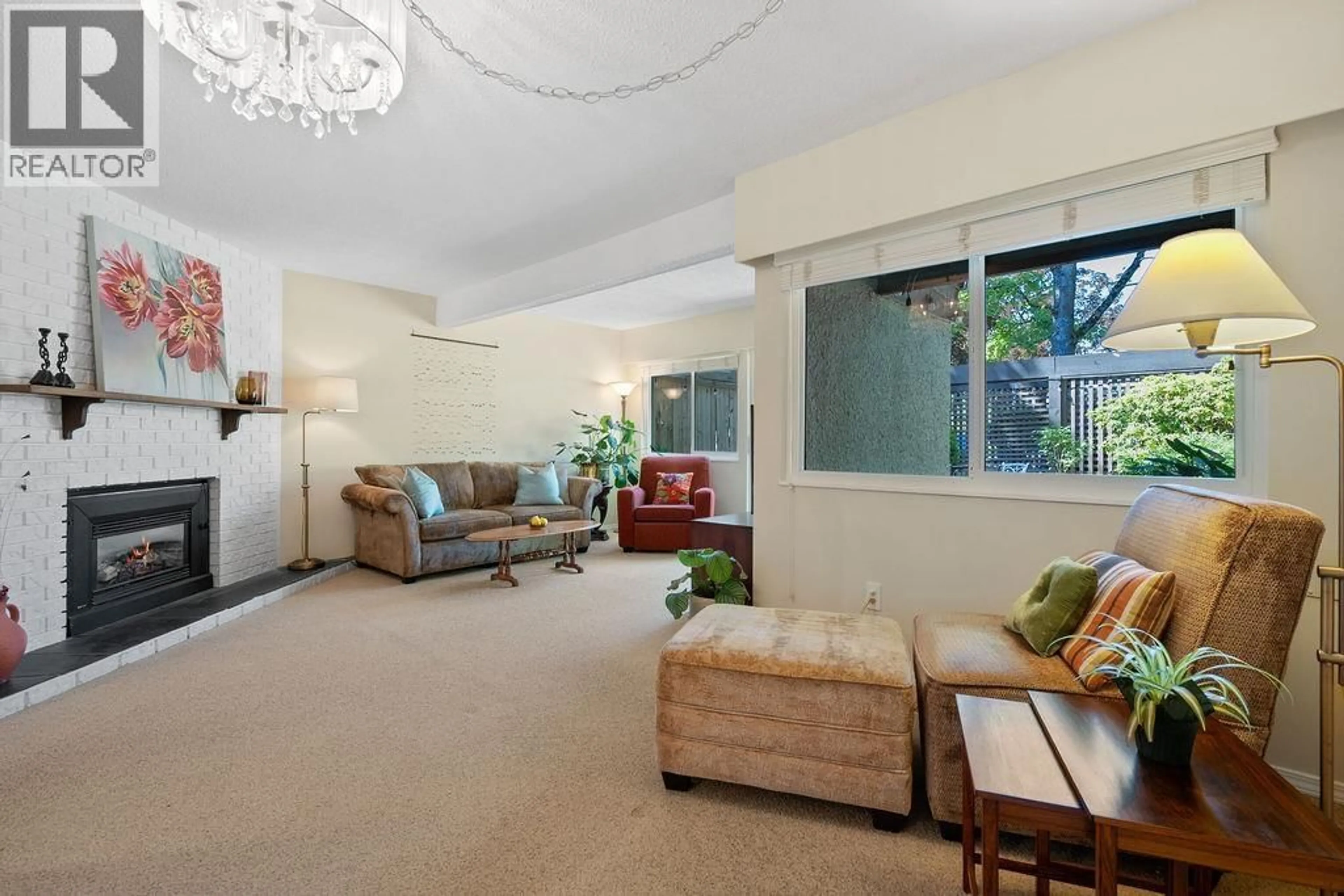 Living room with furniture, unknown for 105 - 11491 7TH AVENUE, Richmond British Columbia V7E4J5