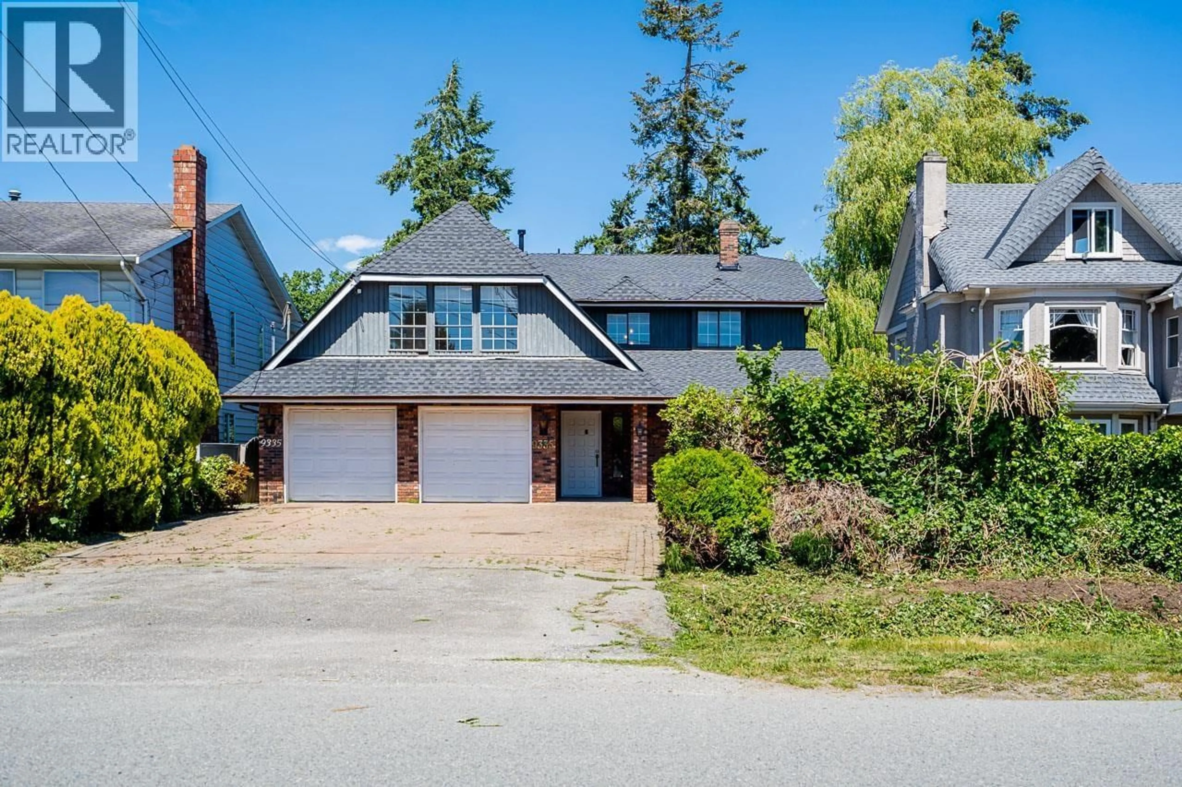 A pic from outside/outdoor area/front of a property/back of a property/a pic from drone, street for 9335 PATTERSON ROAD, Richmond British Columbia V6X1P8