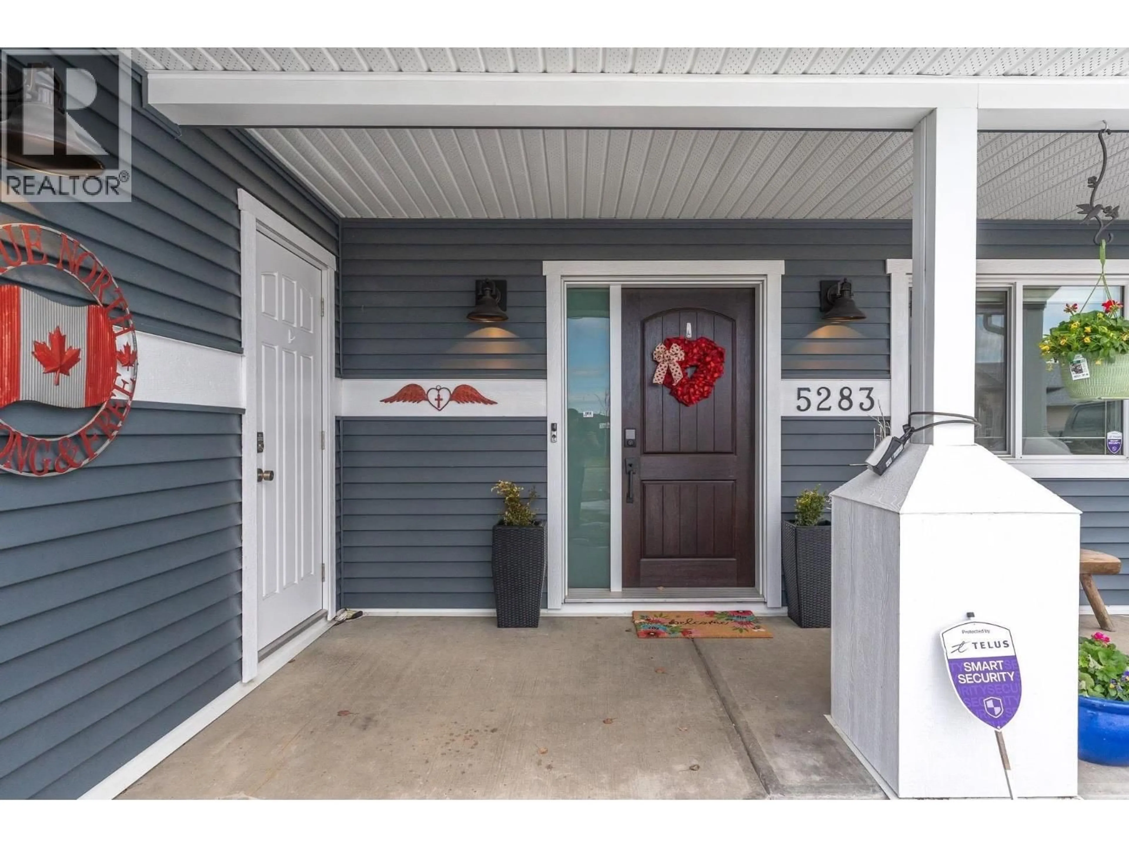 Indoor entryway for 5283 WOODSTOCK COURT, Prince George British Columbia V2K5A6