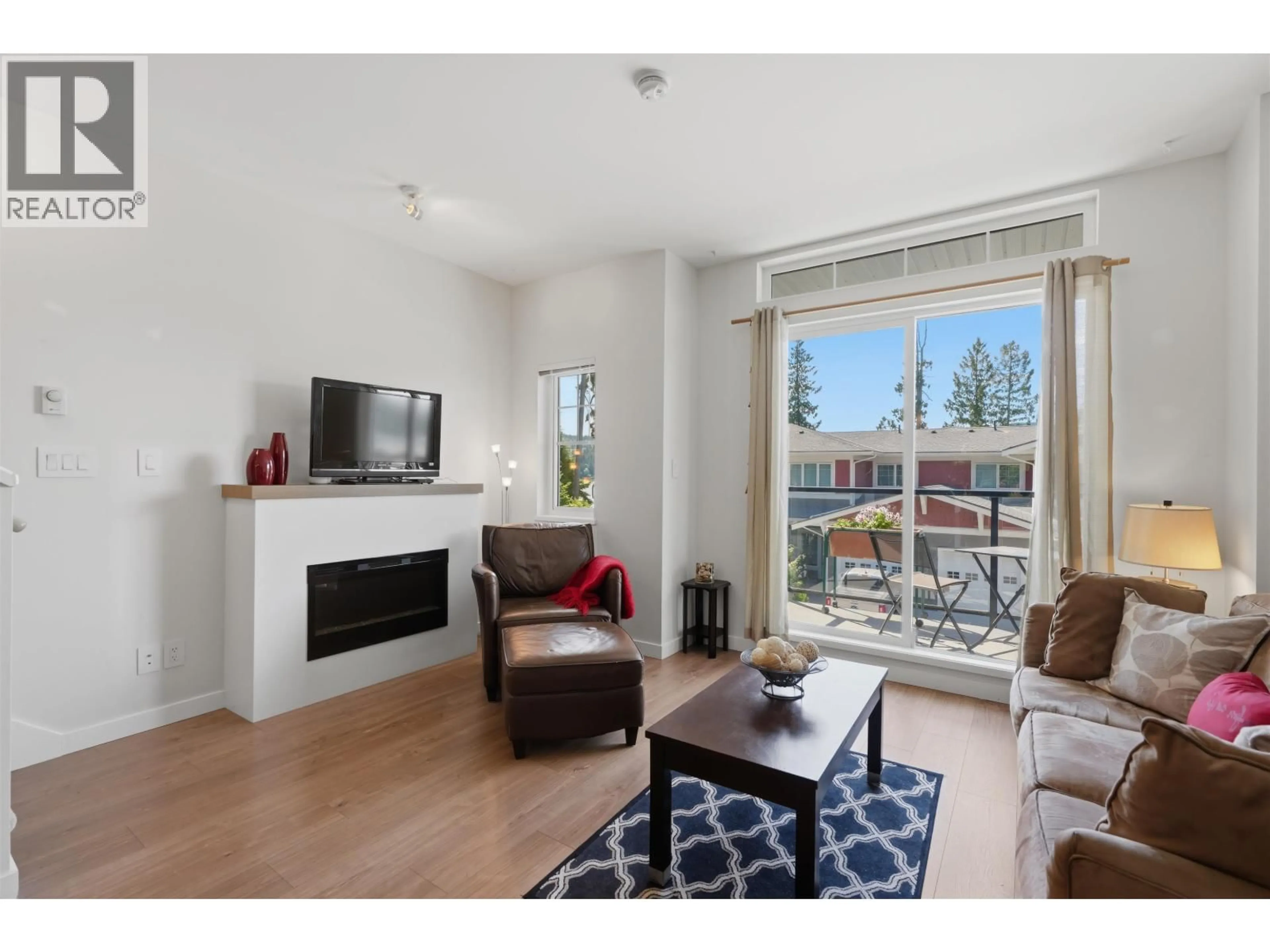 Unknown for 5906 BEACHGATE LANE, Sechelt British Columbia V7Z0S3