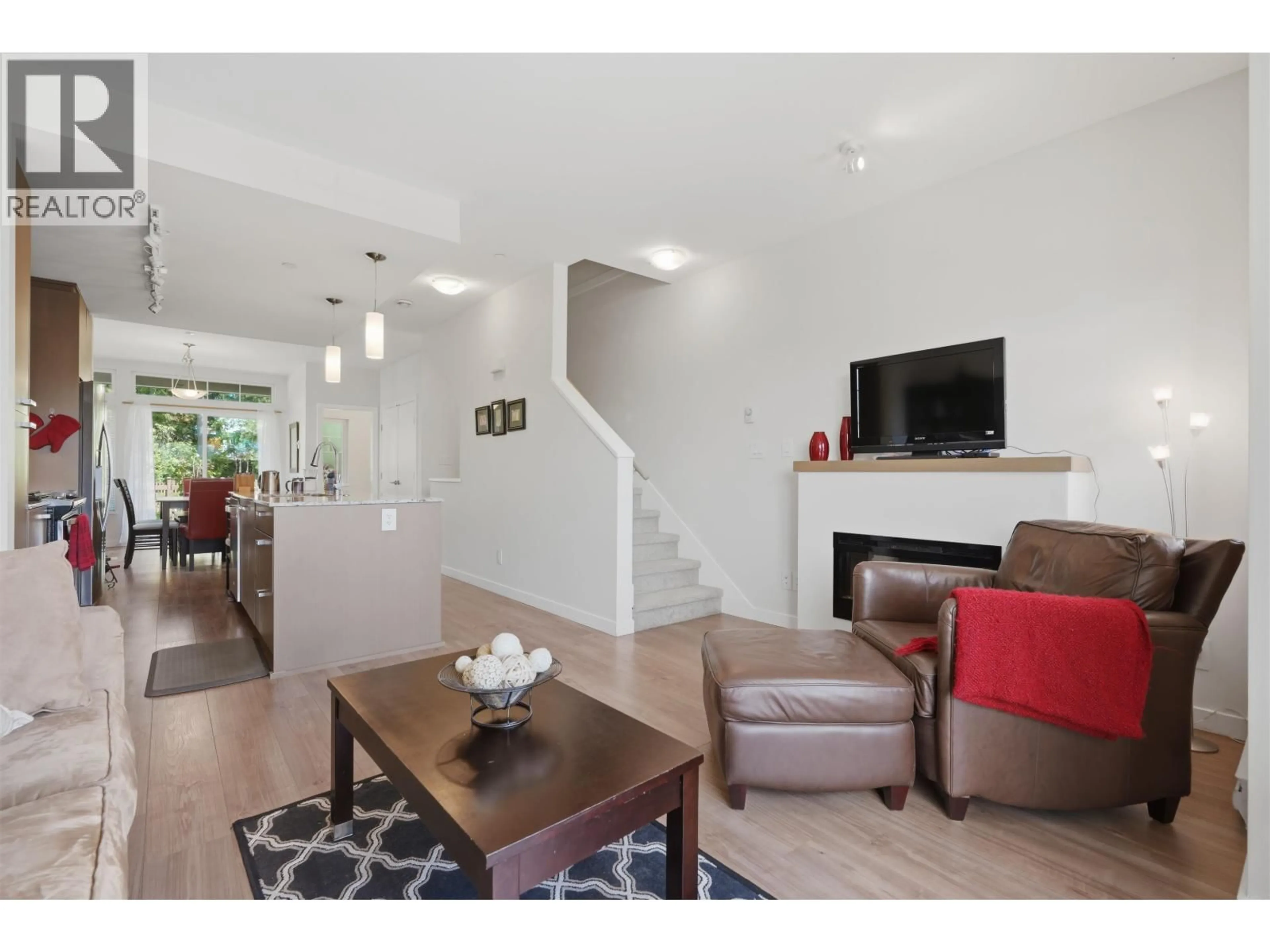 Unknown for 5906 BEACHGATE LANE, Sechelt British Columbia V7Z0S3