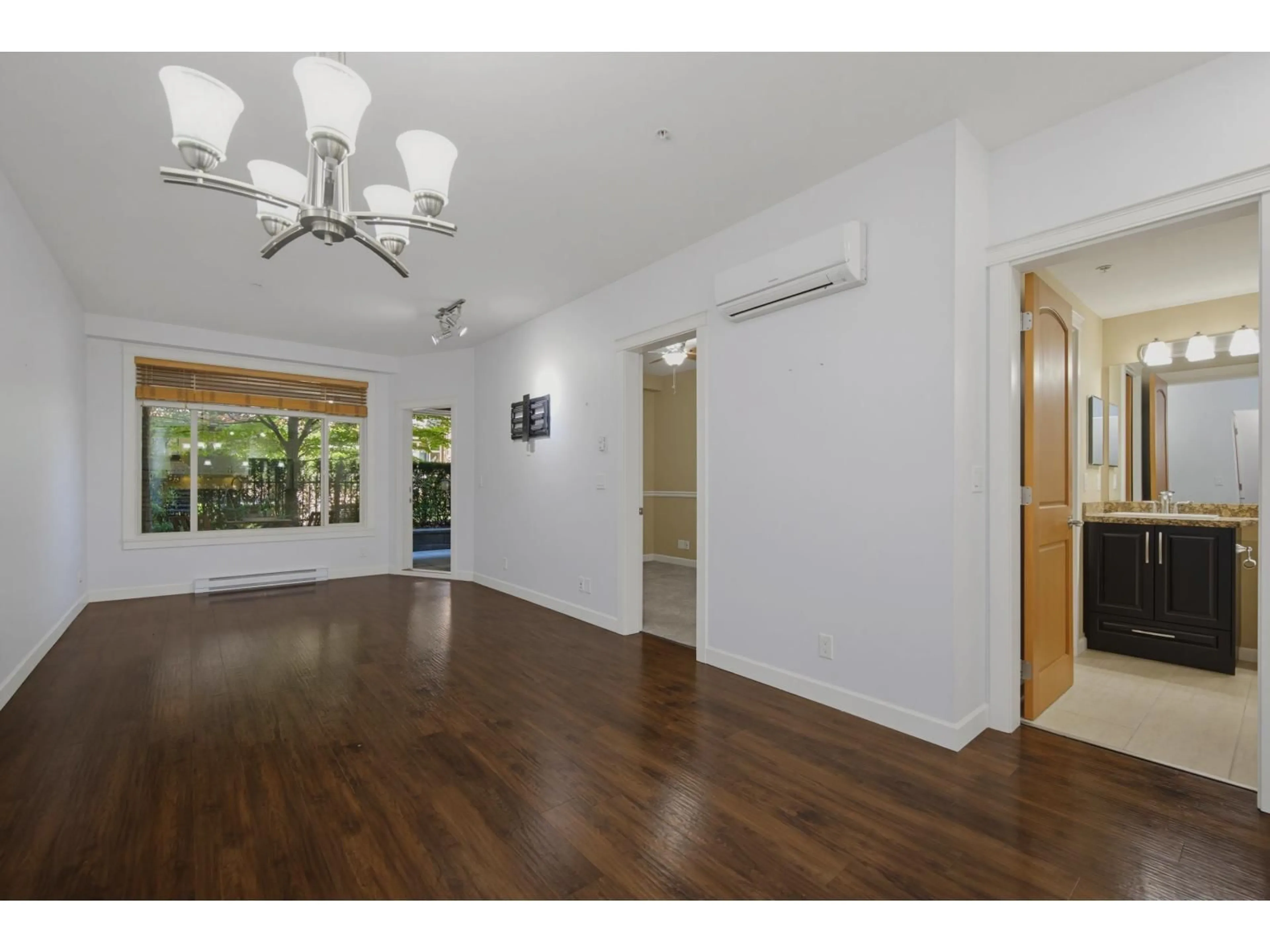 Indoor foyer for 165 - 8258 207A STREET, Langley British Columbia V2Y0N4