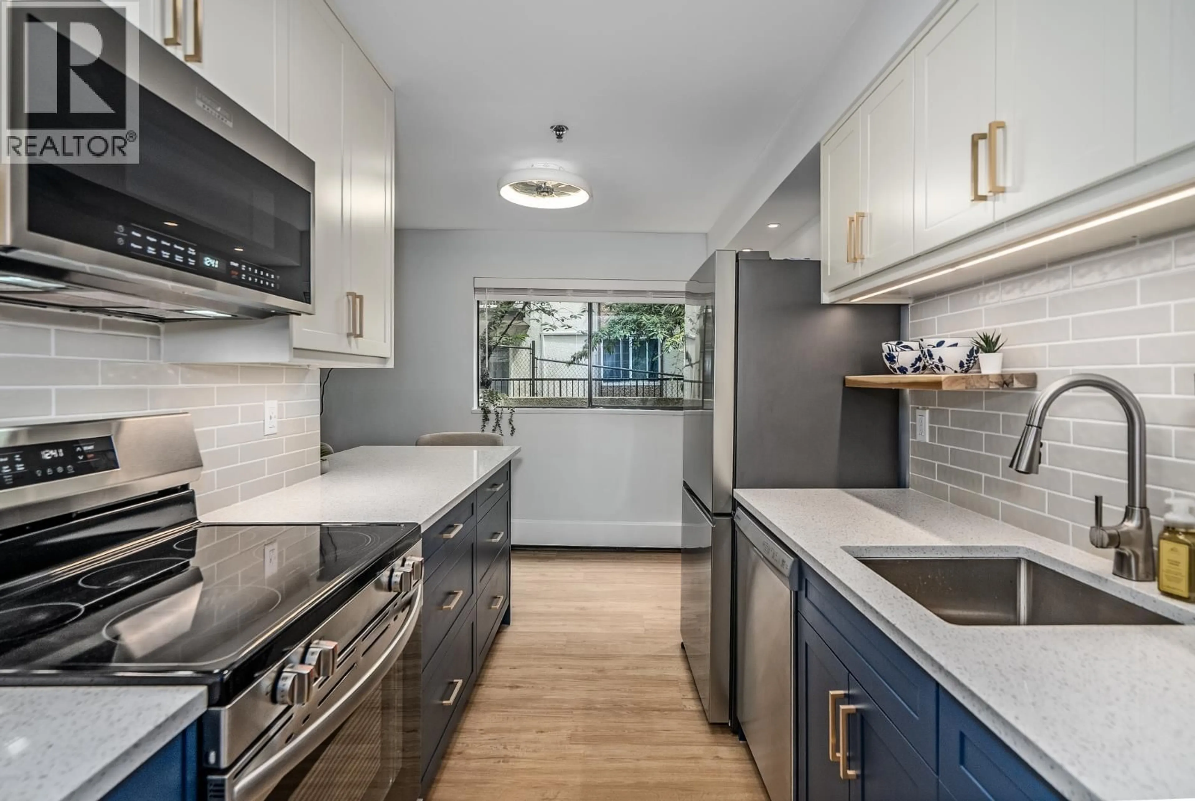 Unknown for 313 - 715 ROYAL AVENUE, New Westminster British Columbia V3M5X4