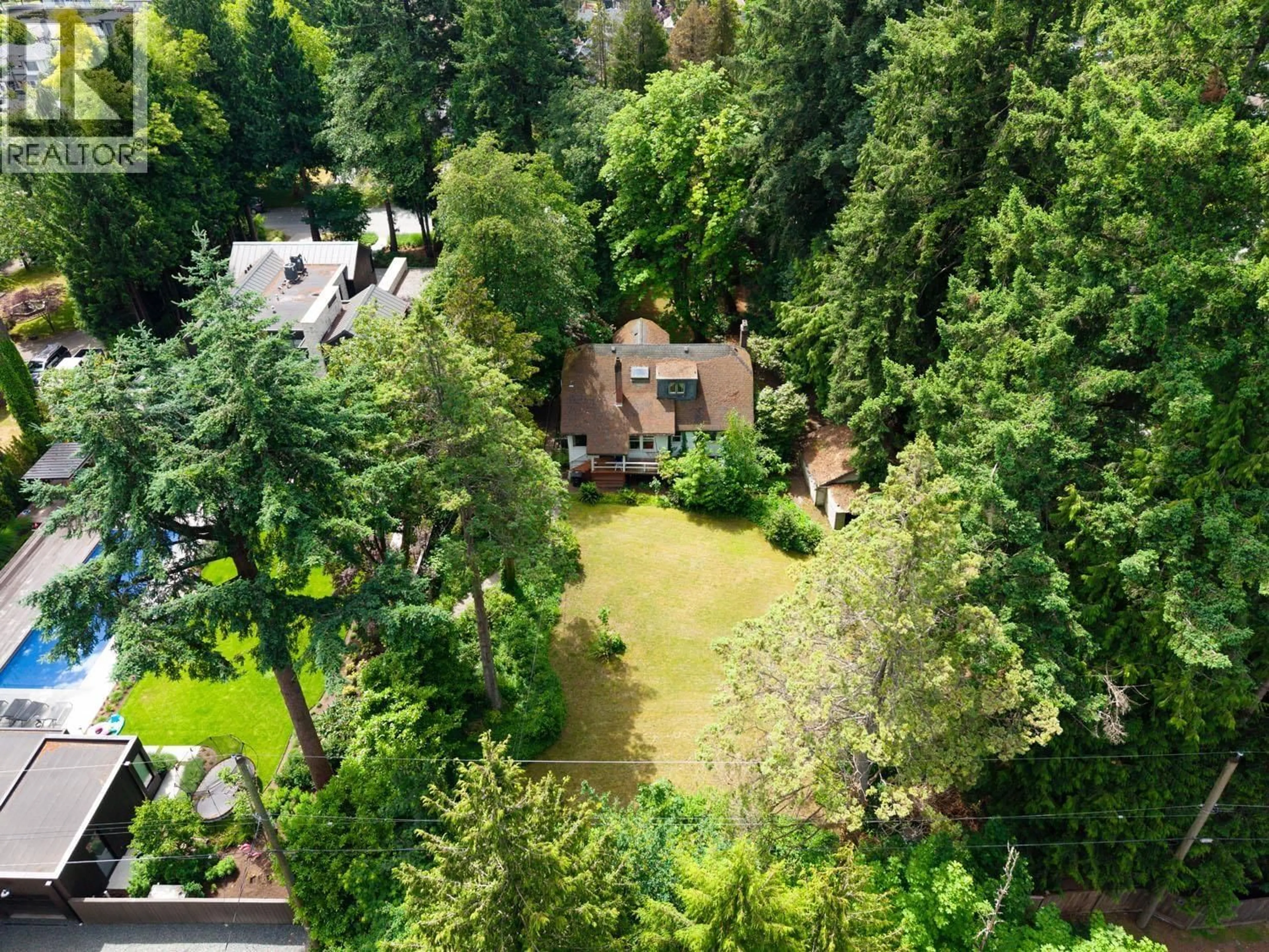 Unknown for 4755 6TH AVENUE, Vancouver British Columbia V6T1C4