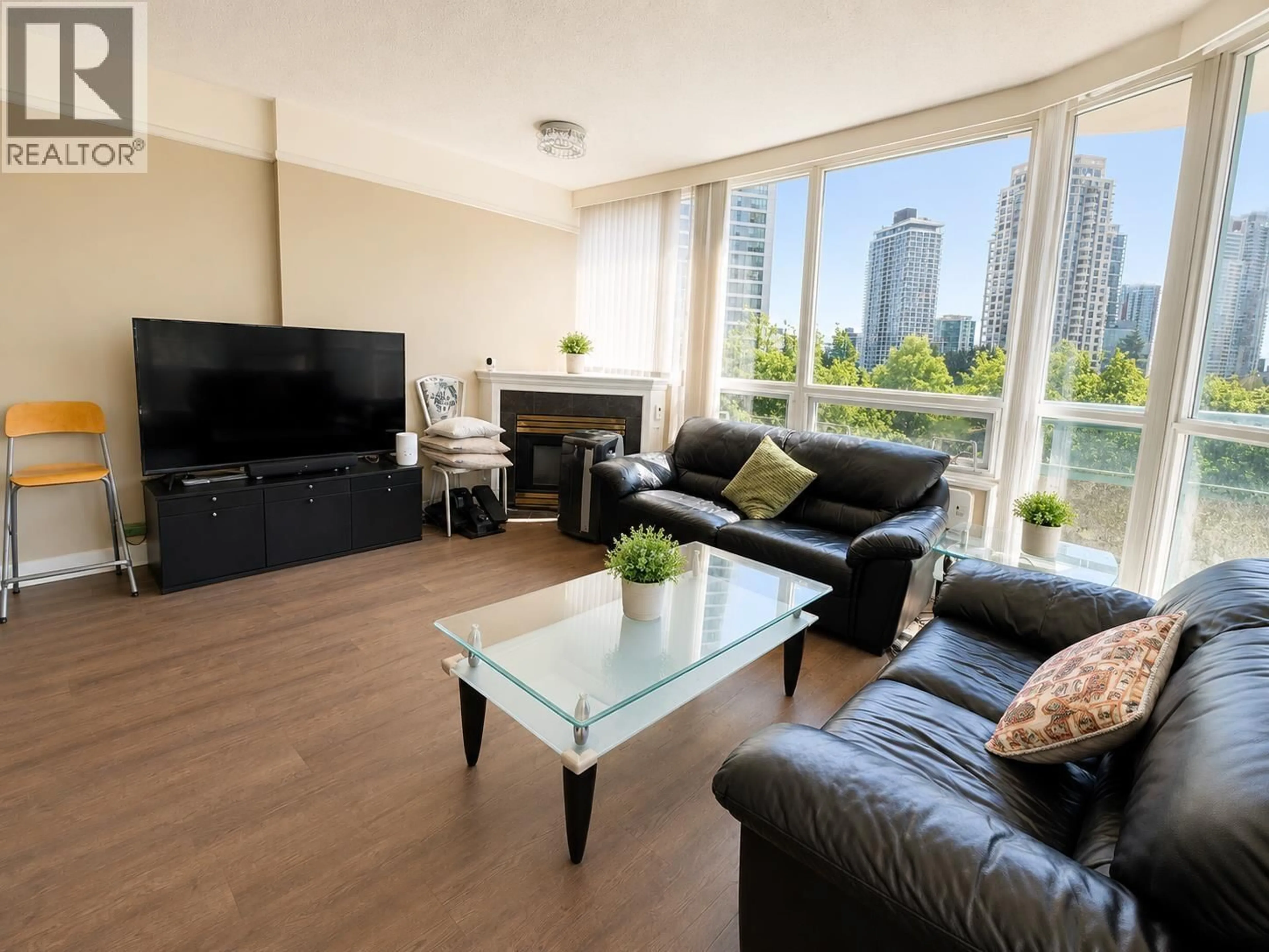 Unknown for 7D - 6128 PATTERSON AVENUE, Burnaby British Columbia V5H4P3