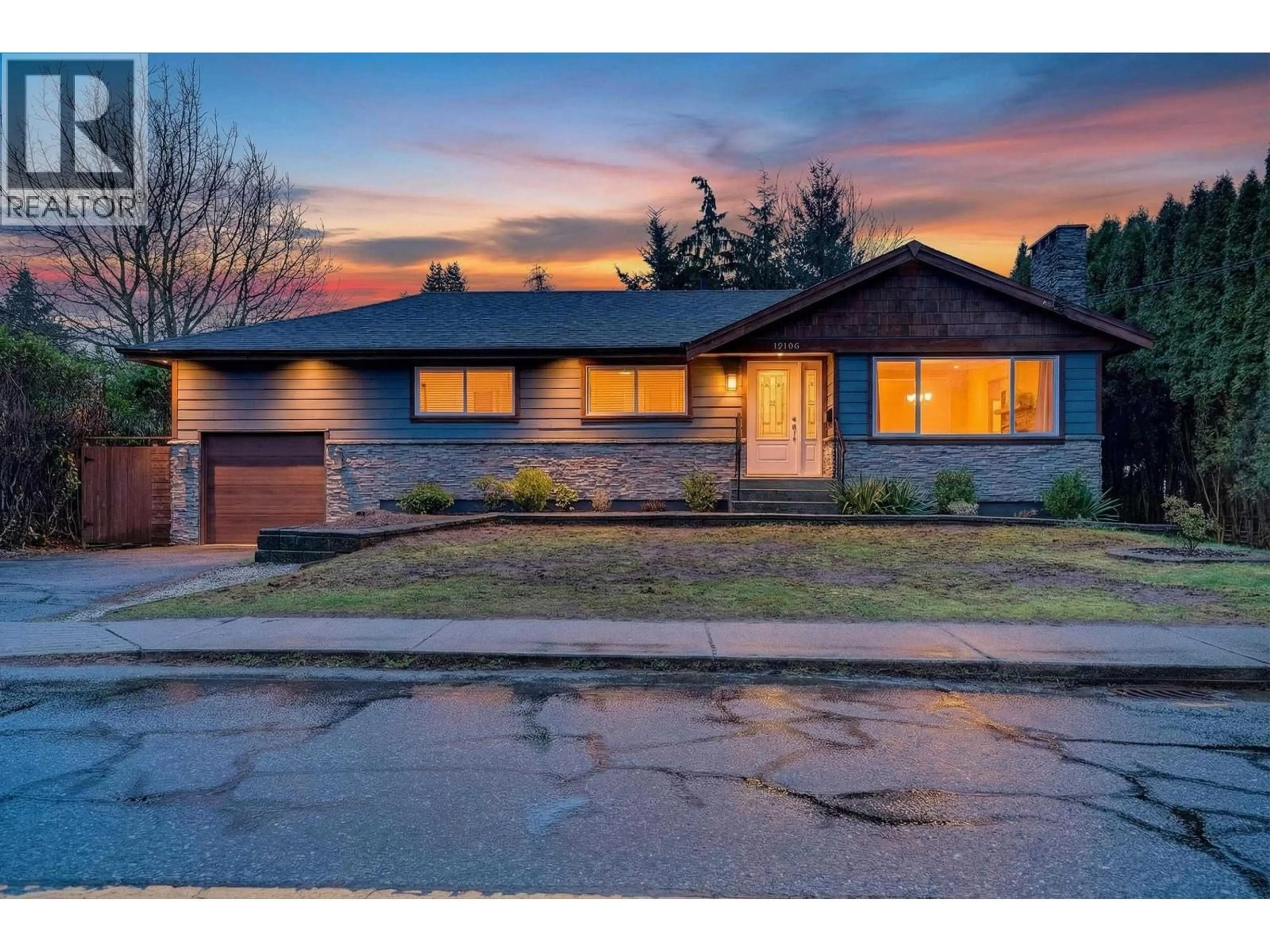 Unknown for 12106 214 STREET, Maple Ridge British Columbia V2X5E1