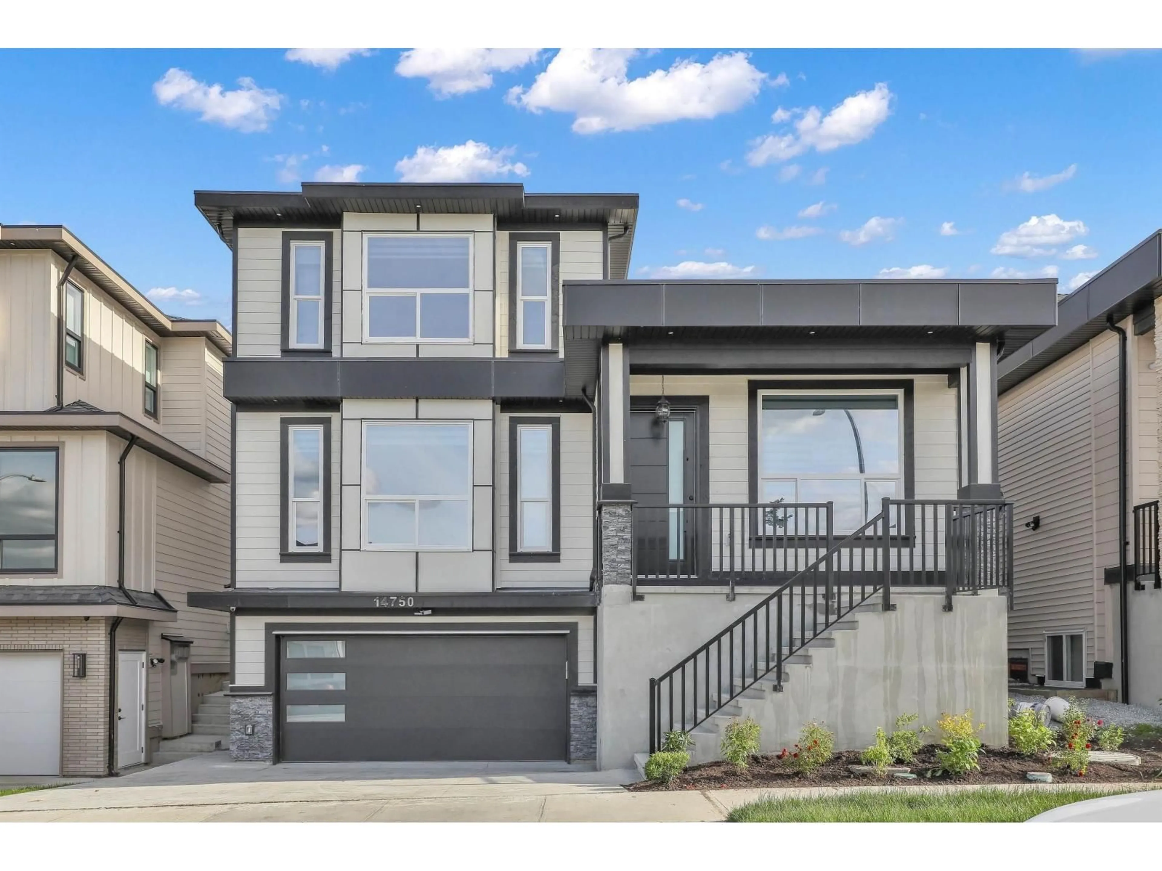 Home with vinyl exterior material, street for 14750 62A STREET, Surrey British Columbia V3S6N4