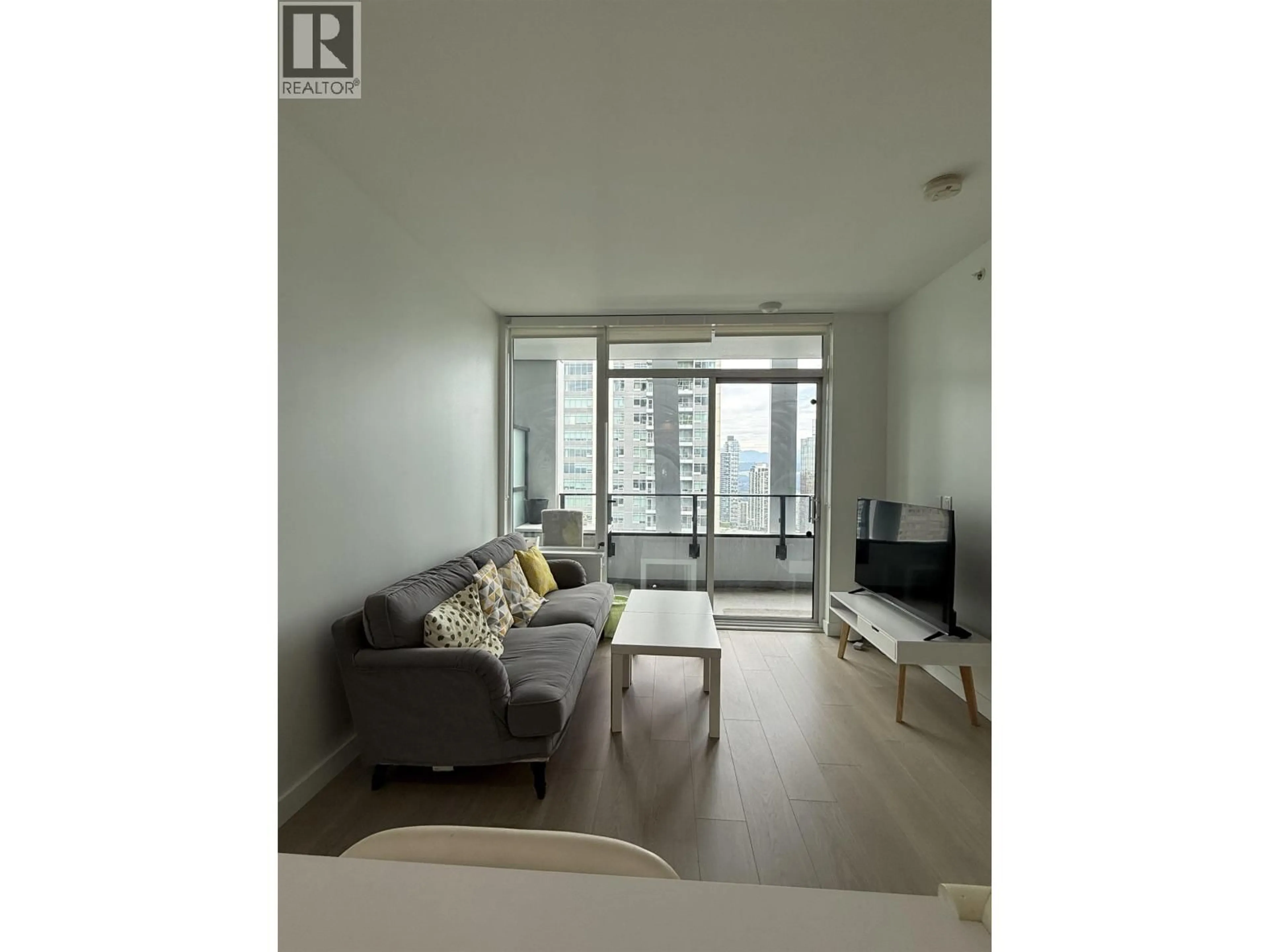 Unknown for 2801 - 6537 TELFORD AVENUE, Burnaby British Columbia V5H0K9
