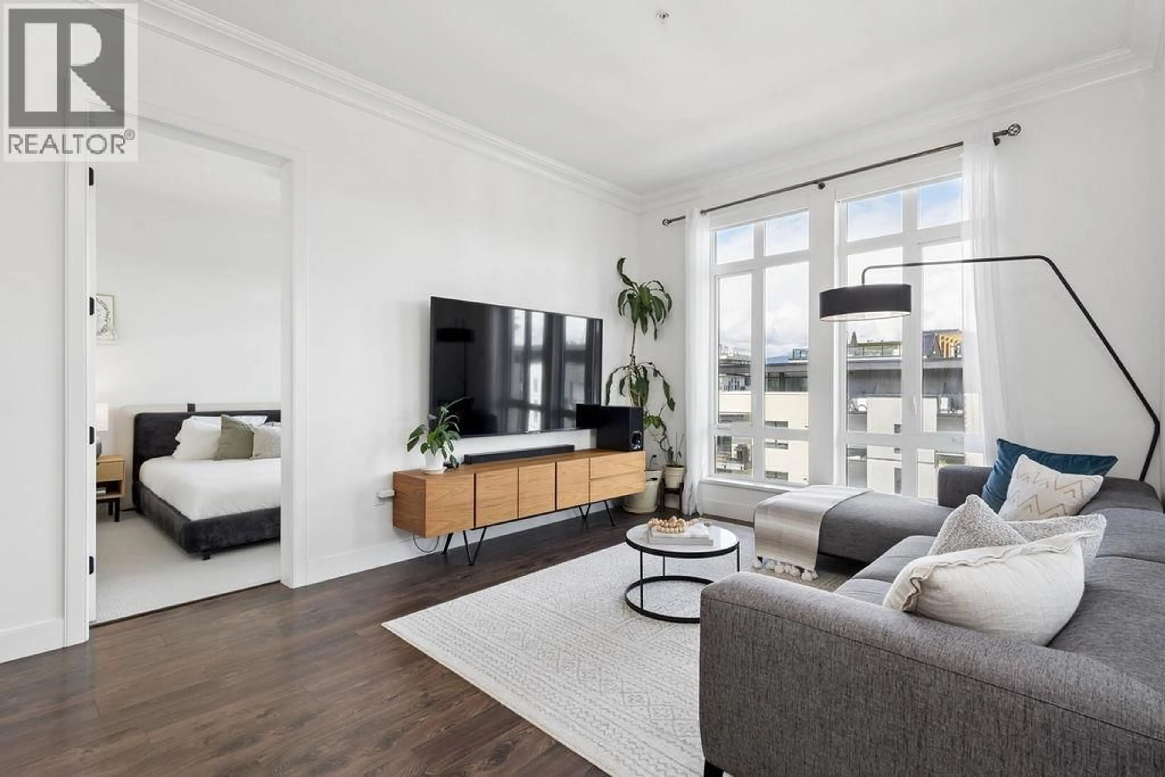 Unknown for 607 - 168 35TH AVENUE, Vancouver British Columbia V5W1A6