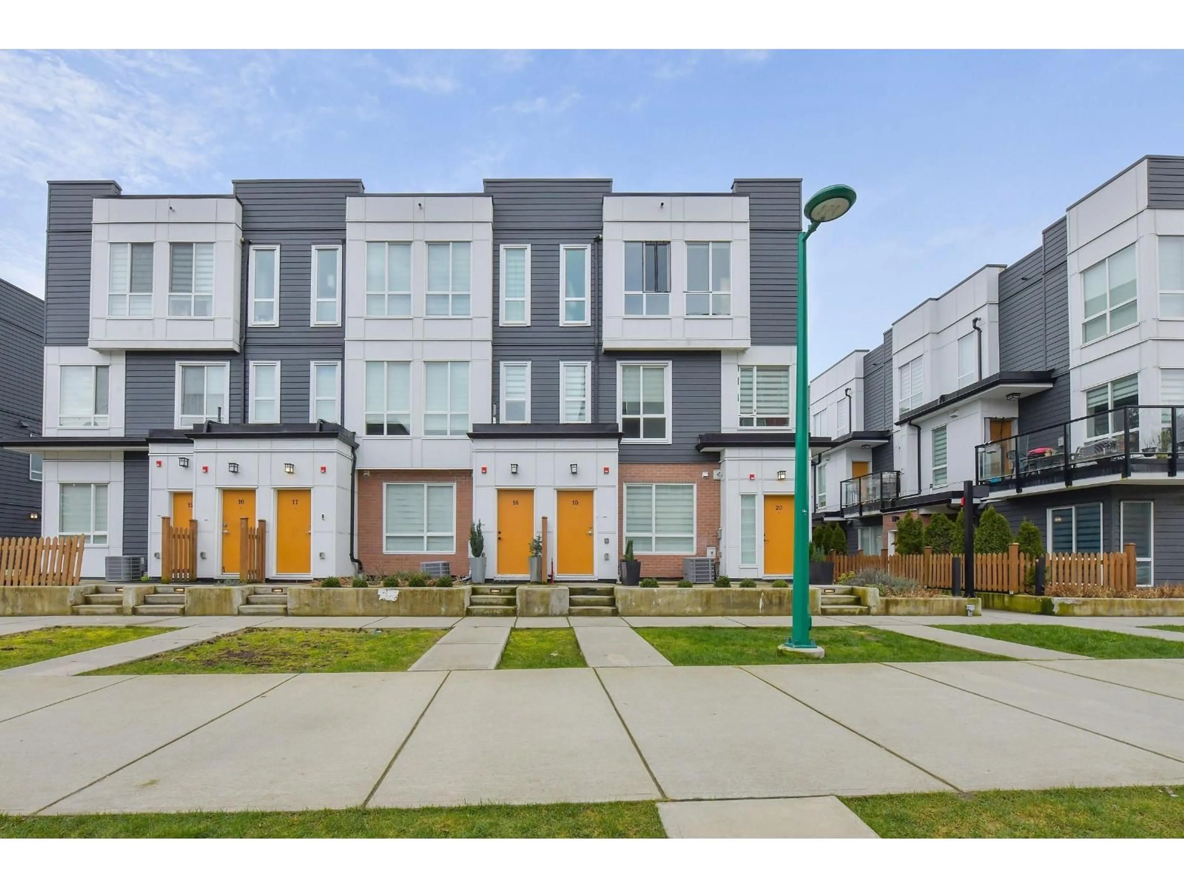 Unknown for 19 - 18855 72 AVENUE, Surrey British Columbia V4N6X2