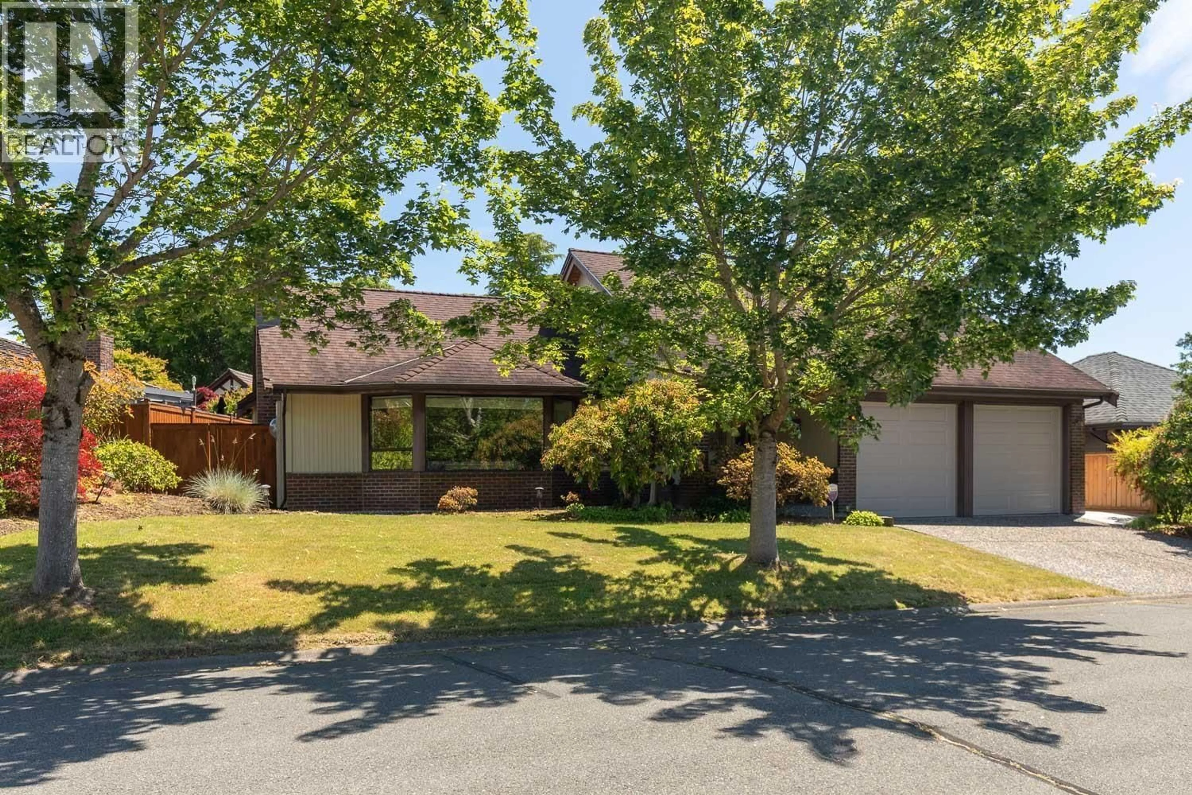 Unknown for 748 JUNIPER PLACE, Delta British Columbia V4L2J2
