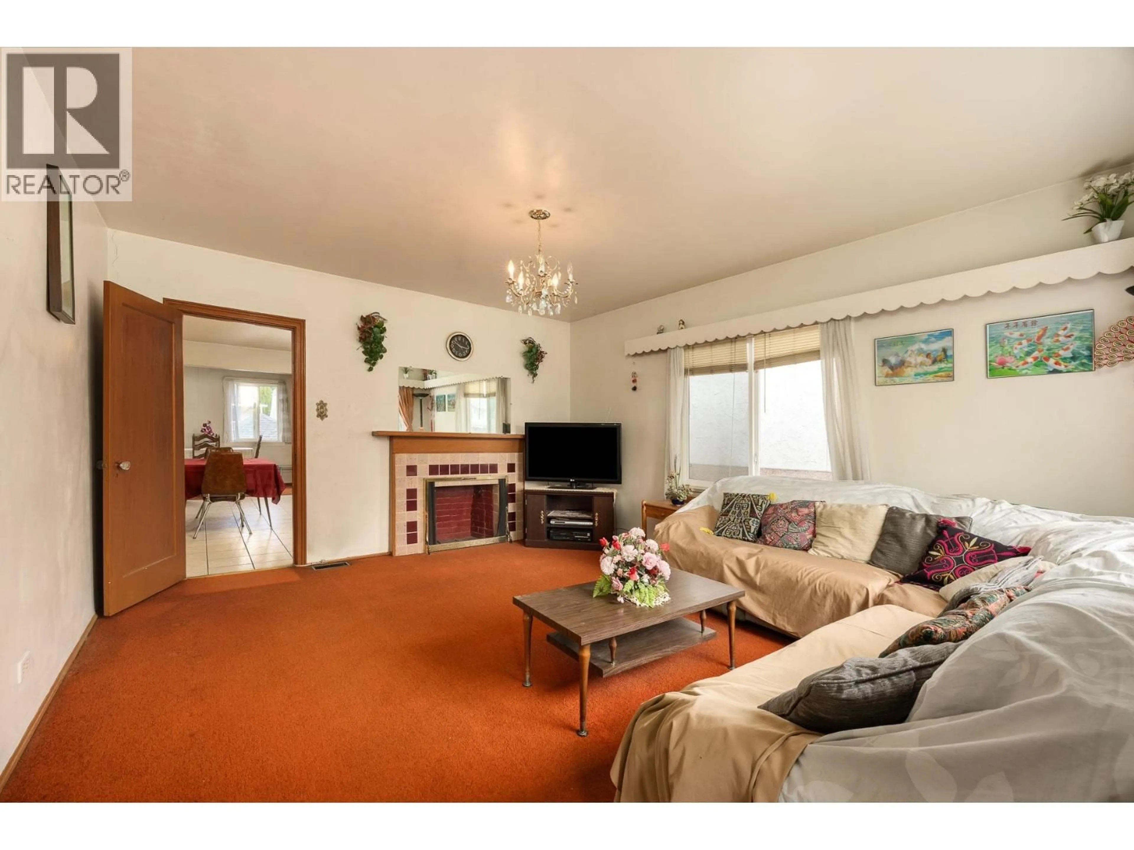 Living room with furniture, unknown for 855 NANAIMO STREET, Vancouver British Columbia V5L4S8