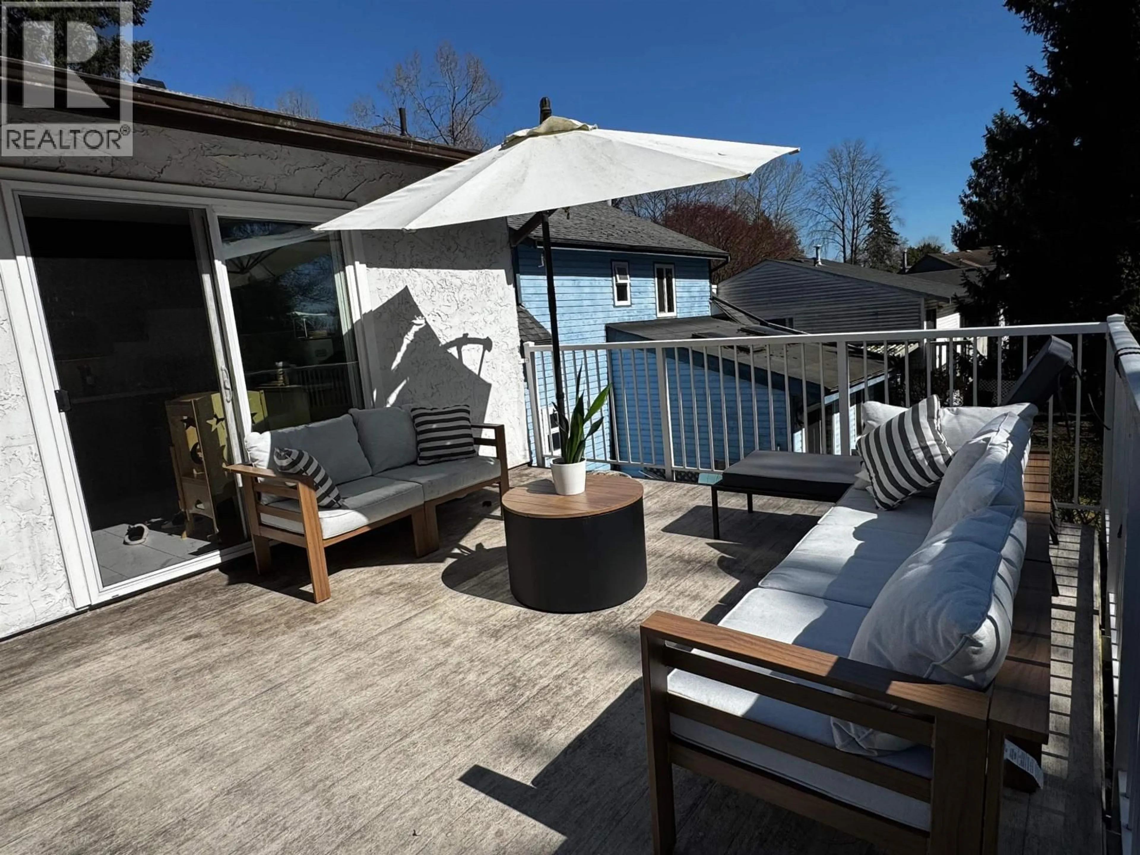 Patio, unknown for 2978 FLEMING AVENUE, Coquitlam British Columbia V3C4S3