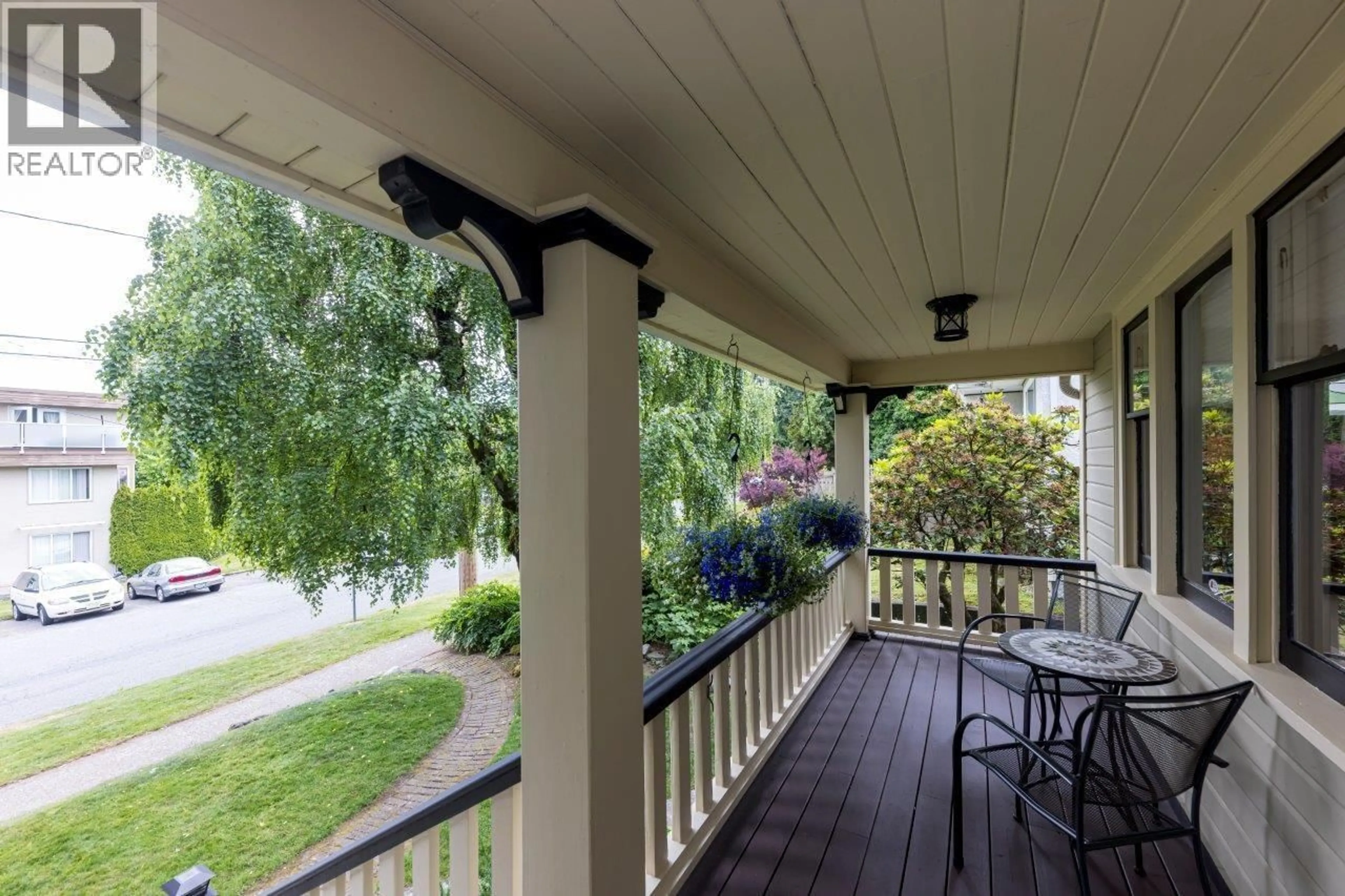 Patio, unknown for 618 COLBORNE STREET, New Westminster British Columbia V3L2C9