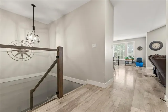 46302 RIVERSIDE DRIVE, Chilliwack 5