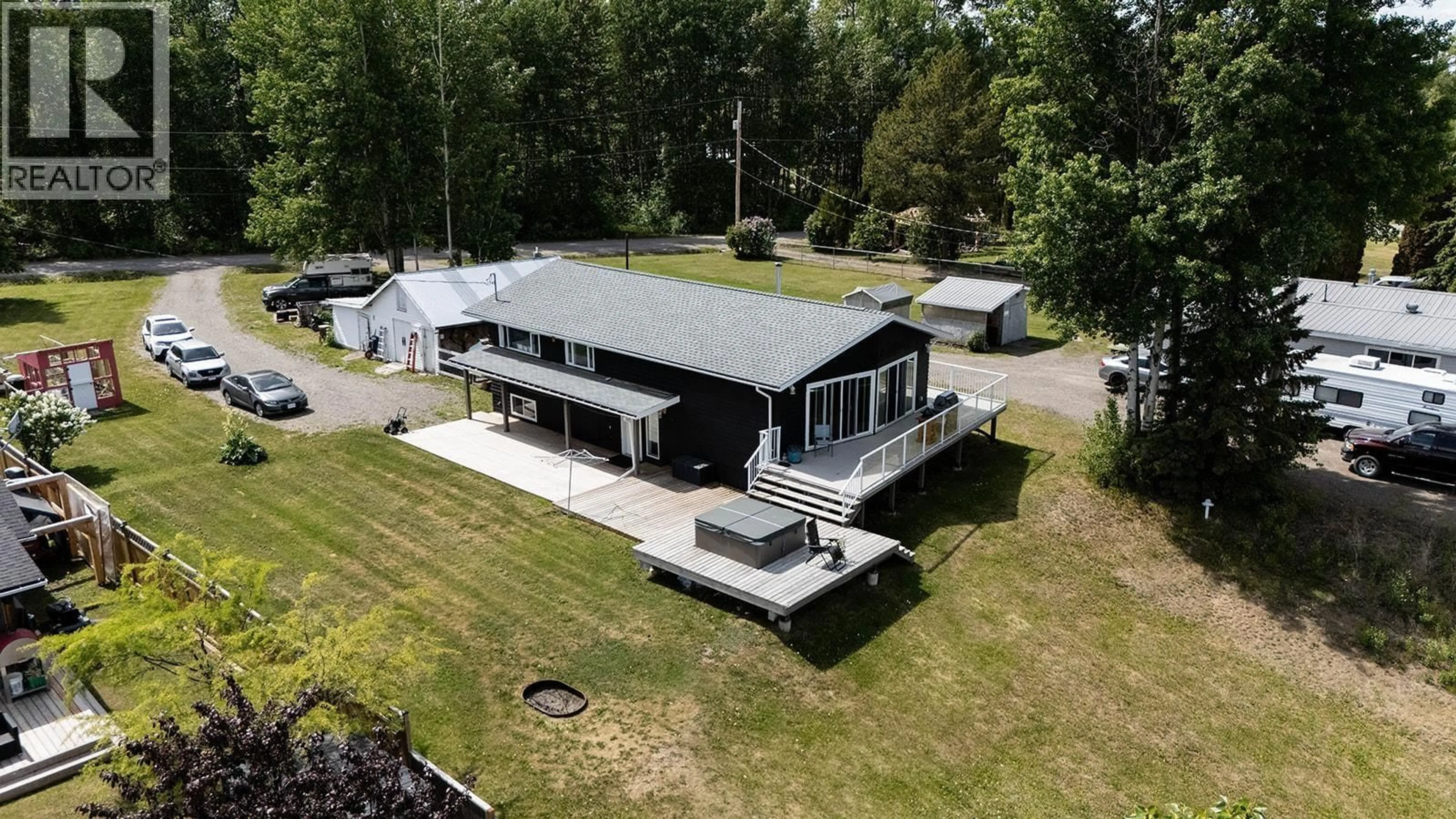 A pic from outside/outdoor area/front of a property/back of a property/a pic from drone, building for 7658 WATER SUBDIVISION LOOP, Vanderhoof British Columbia V0J1P0