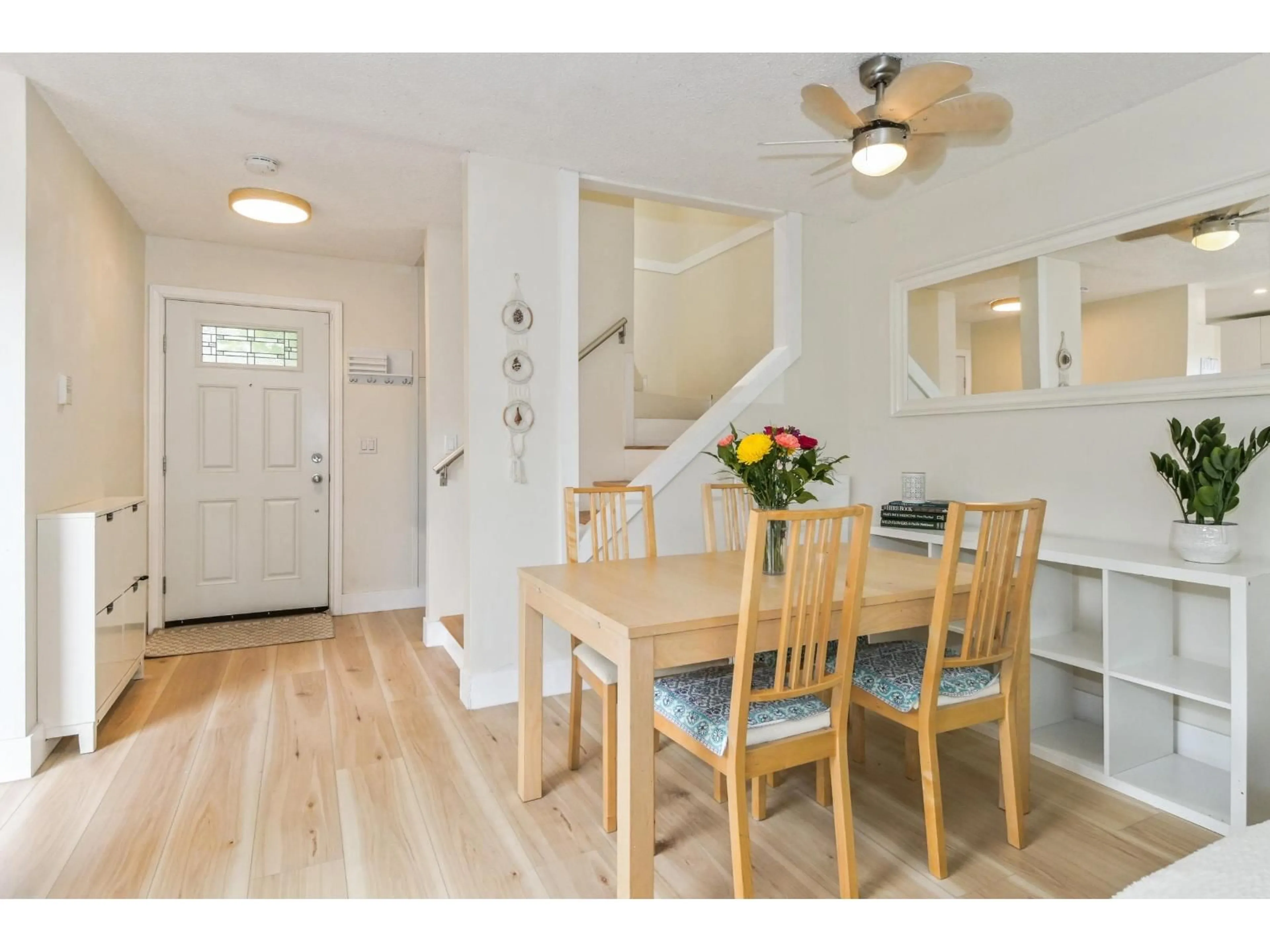 Unknown for 6294 GREENSIDE DRIVE WEST, Surrey British Columbia V3S5M8