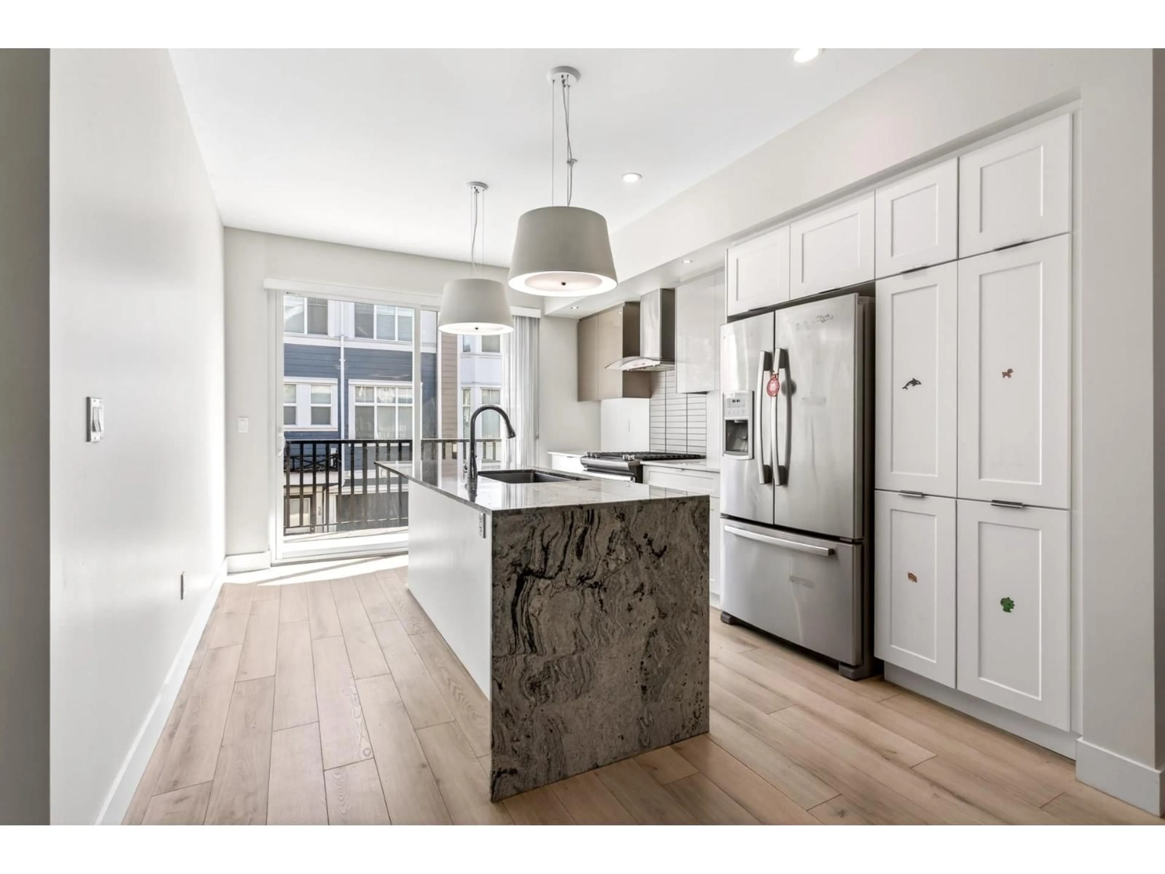 Open concept kitchen, ceramic/tile floor for 14 - 20852 77A AVENUE, Langley British Columbia V2Y0R8