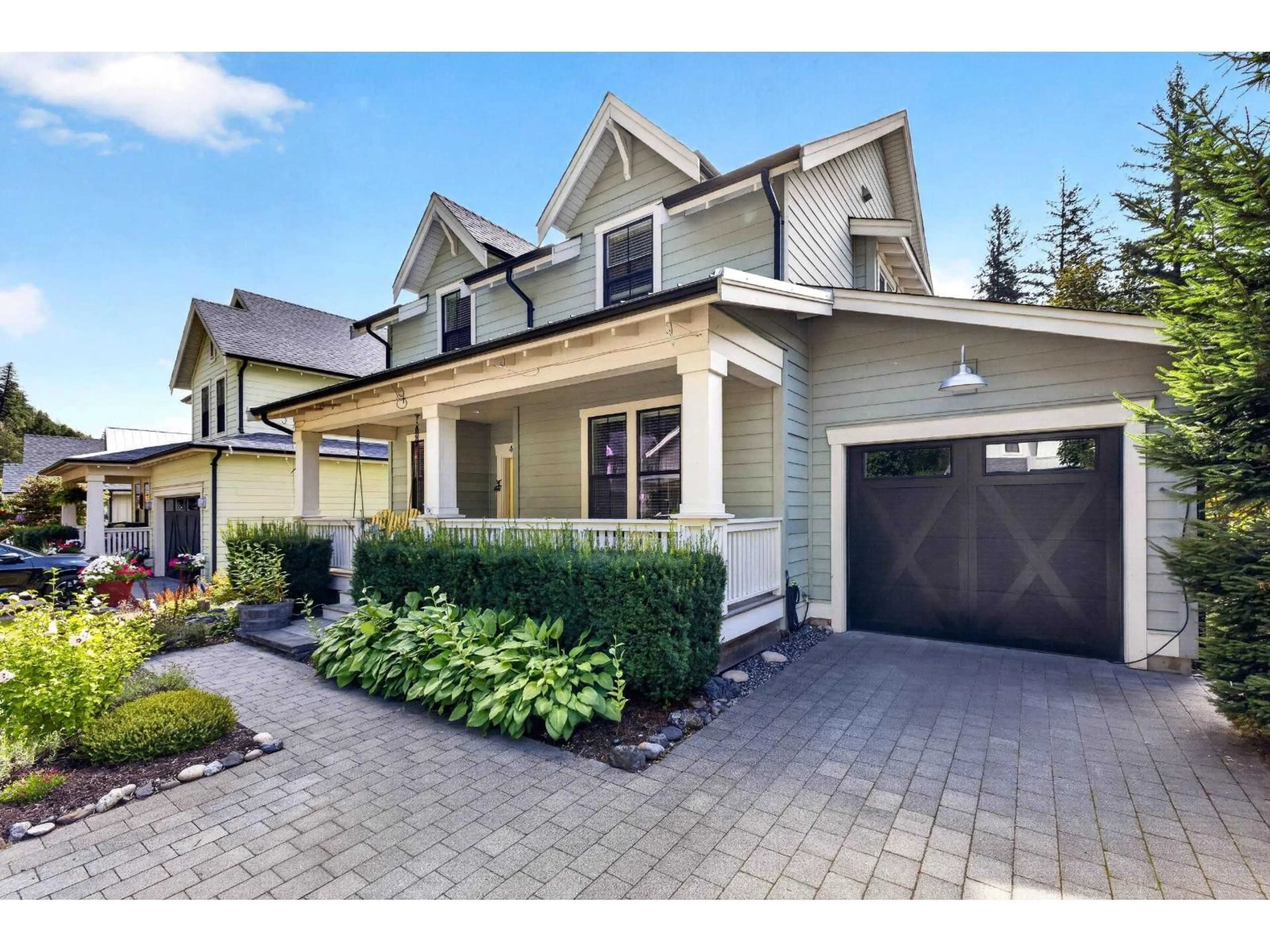 Home with vinyl exterior material, street for 43346 OLD ORCHARD LANE, Lindell Beach British Columbia V2R0Z4