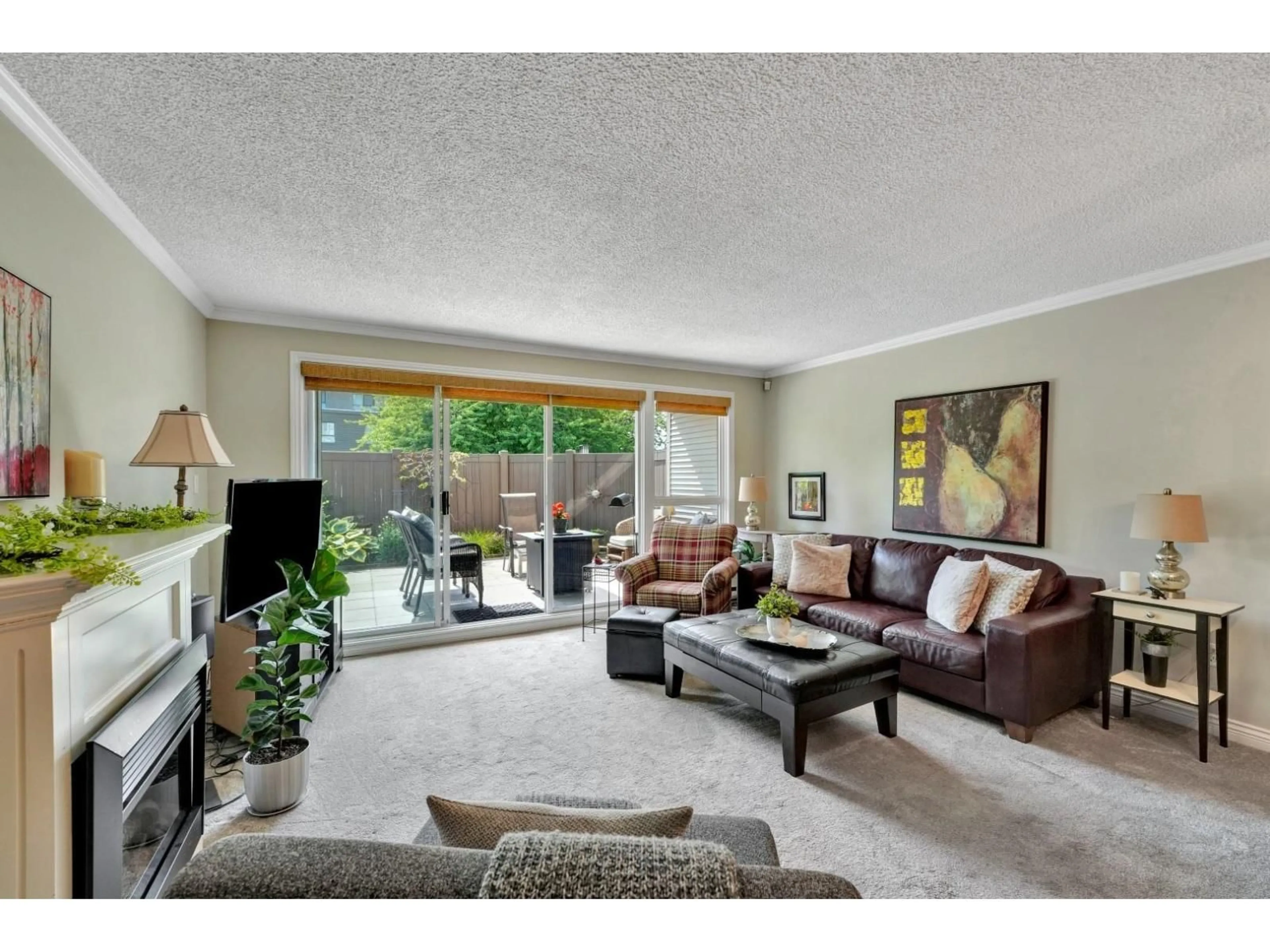 Living room with furniture, unknown for 111 - 1840 SOUTHMERE CRESCENT EAST, Surrey British Columbia V4A9C5