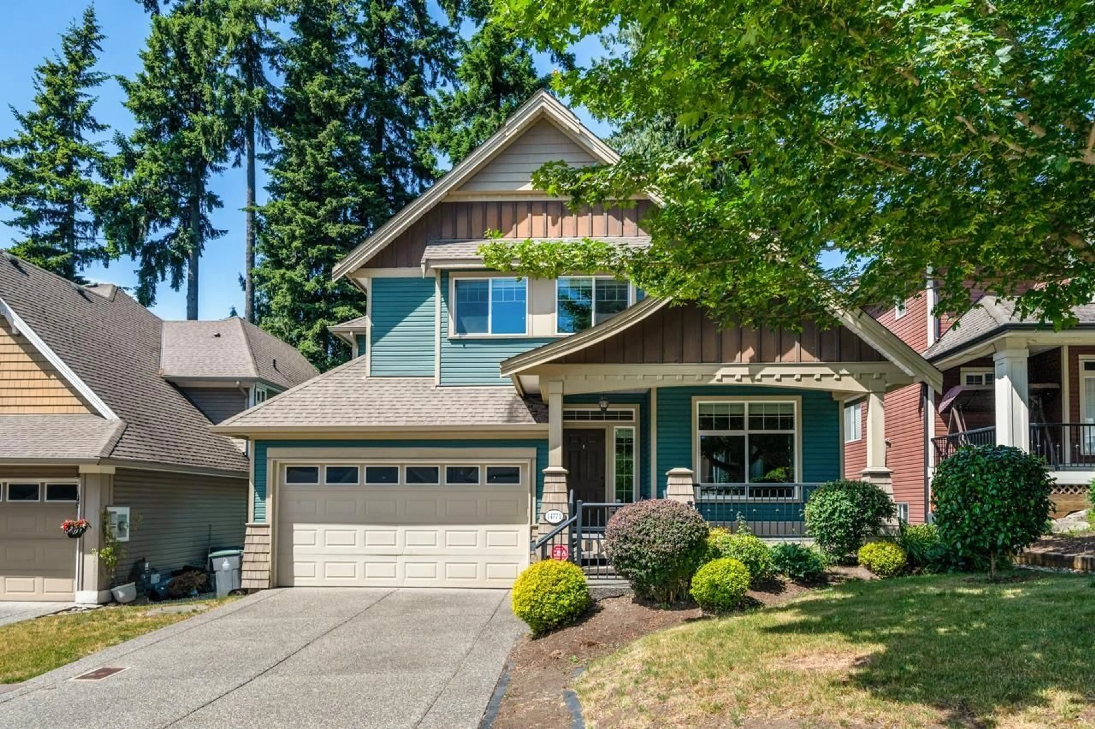 Home with vinyl exterior material, street for 14771 34TH AVENUE, Surrey British Columbia V4P0B2