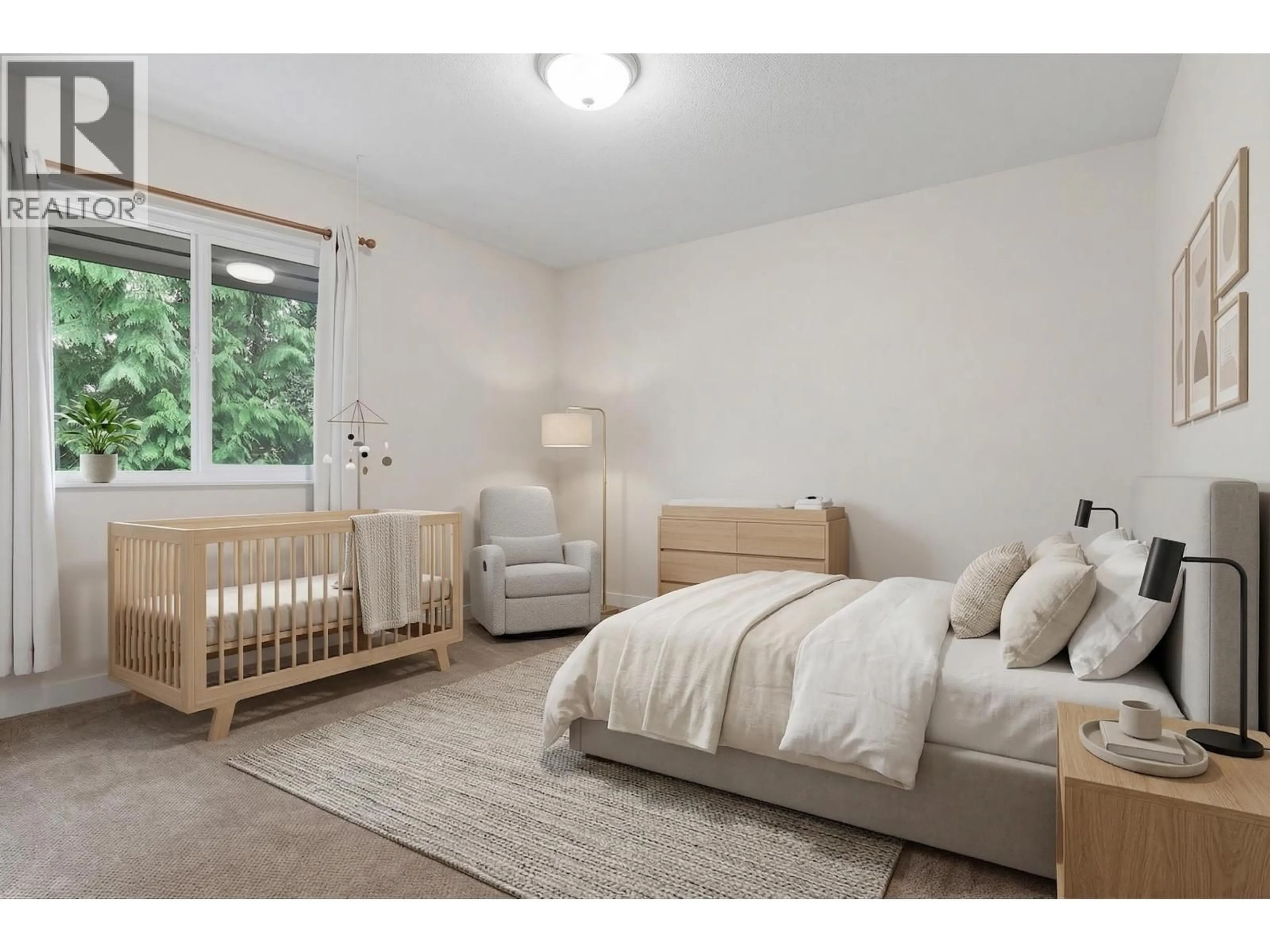 Bedroom with bed, wood/laminate floor for 2329 MOUNTAIN HIGHWAY, North Vancouver British Columbia V7J2N2