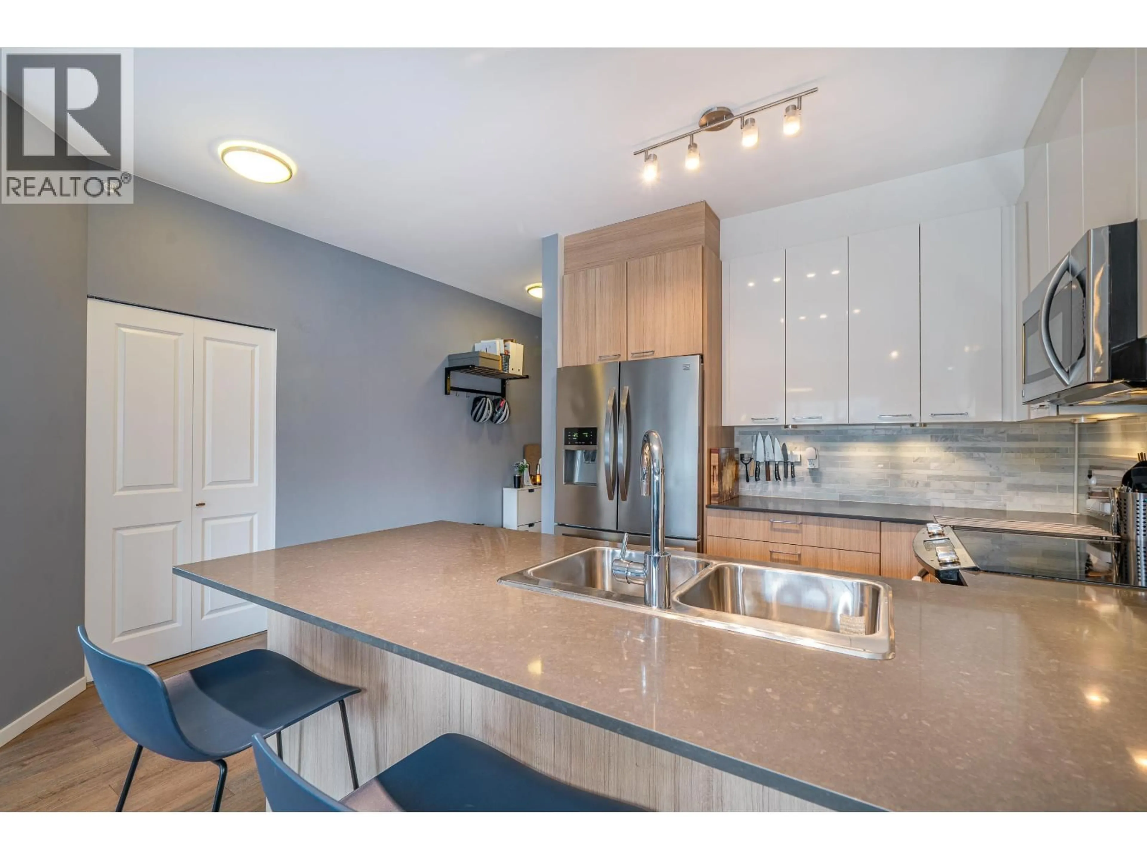 Open concept kitchen, unknown for 409 - 210 LEBLEU STREET, Coquitlam British Columbia V3K4L6