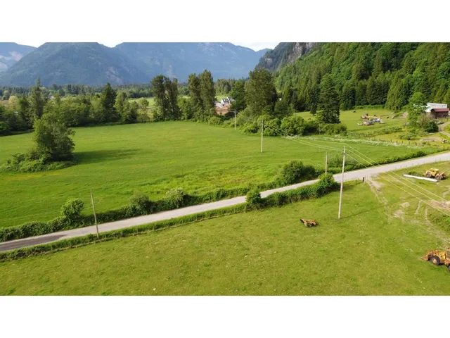 58661 DENT ROAD, Hope 4