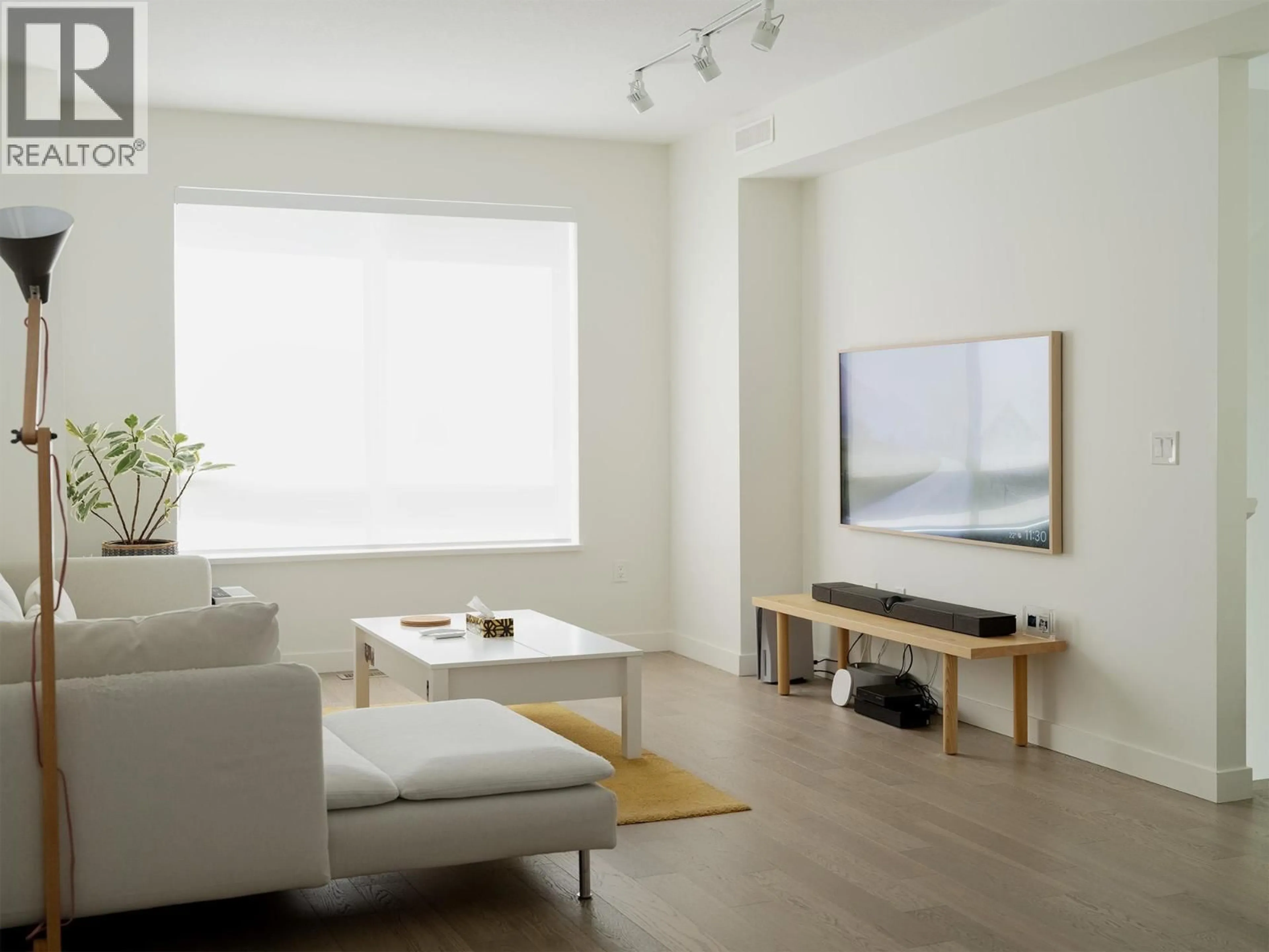 Living room with furniture, unknown for 34 - 10233 RIVER DRIVE, Richmond British Columbia V6X0T7