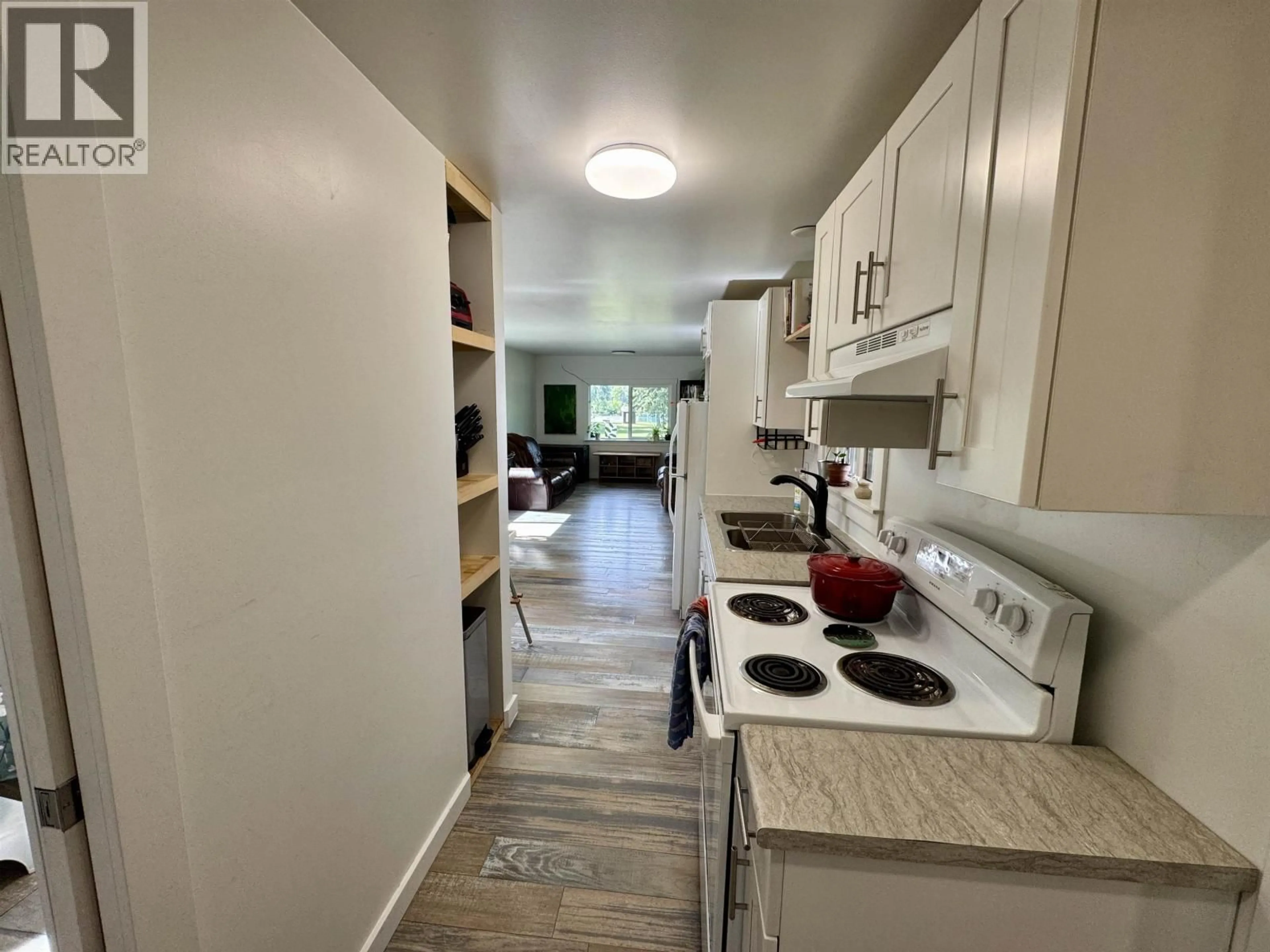 Standard kitchen, unknown for 21 - 9265 GEORGE FRONTAGE ROAD, Telkwa British Columbia V0J2X1