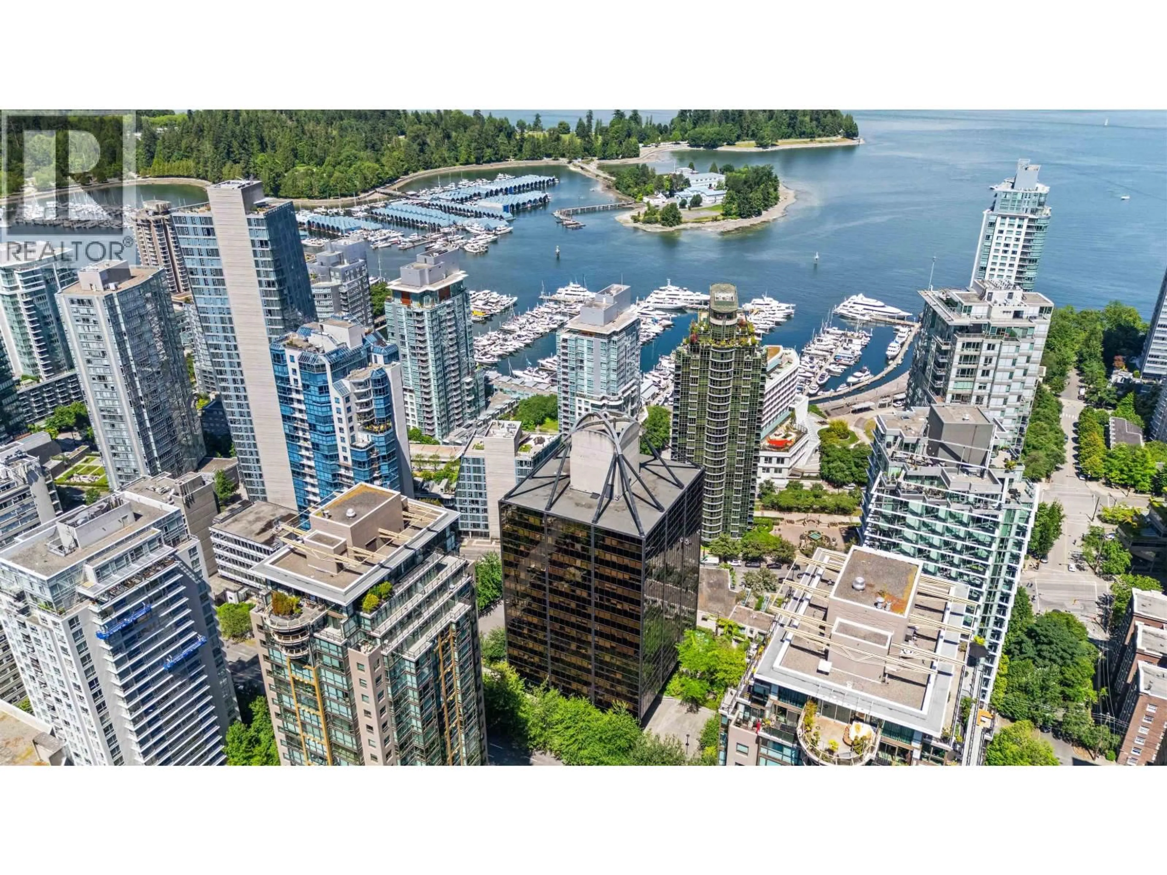 A pic from outside/outdoor area/front of a property/back of a property/a pic from drone, city buildings view from balcony for 609 - 1333 GEORGIA STREET, Vancouver British Columbia V6E4V3