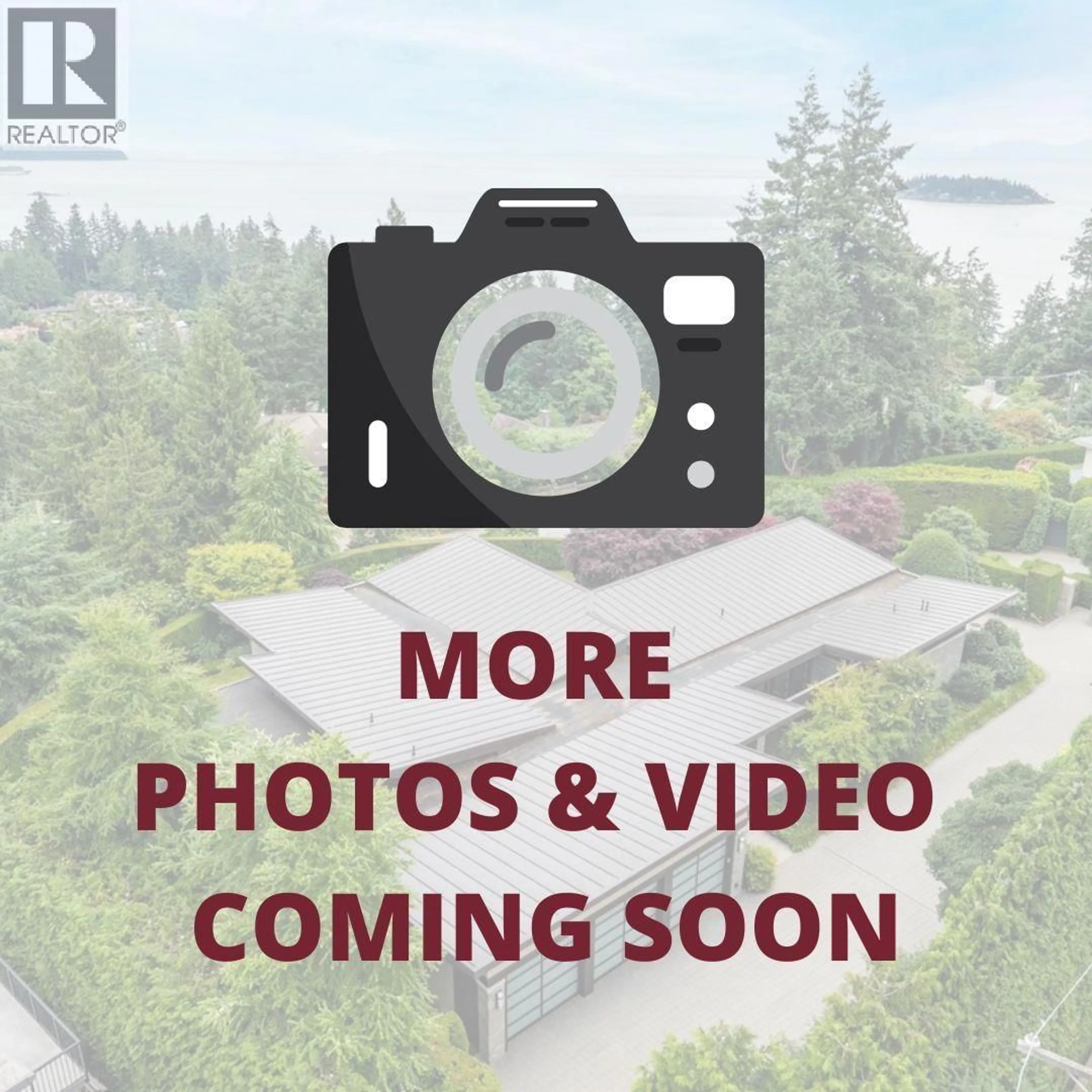 A pic from outside/outdoor area/front of a property/back of a property/a pic from drone, water/lake/river/ocean view for 6210 OVERSTONE DRIVE, West Vancouver British Columbia V7W1X5