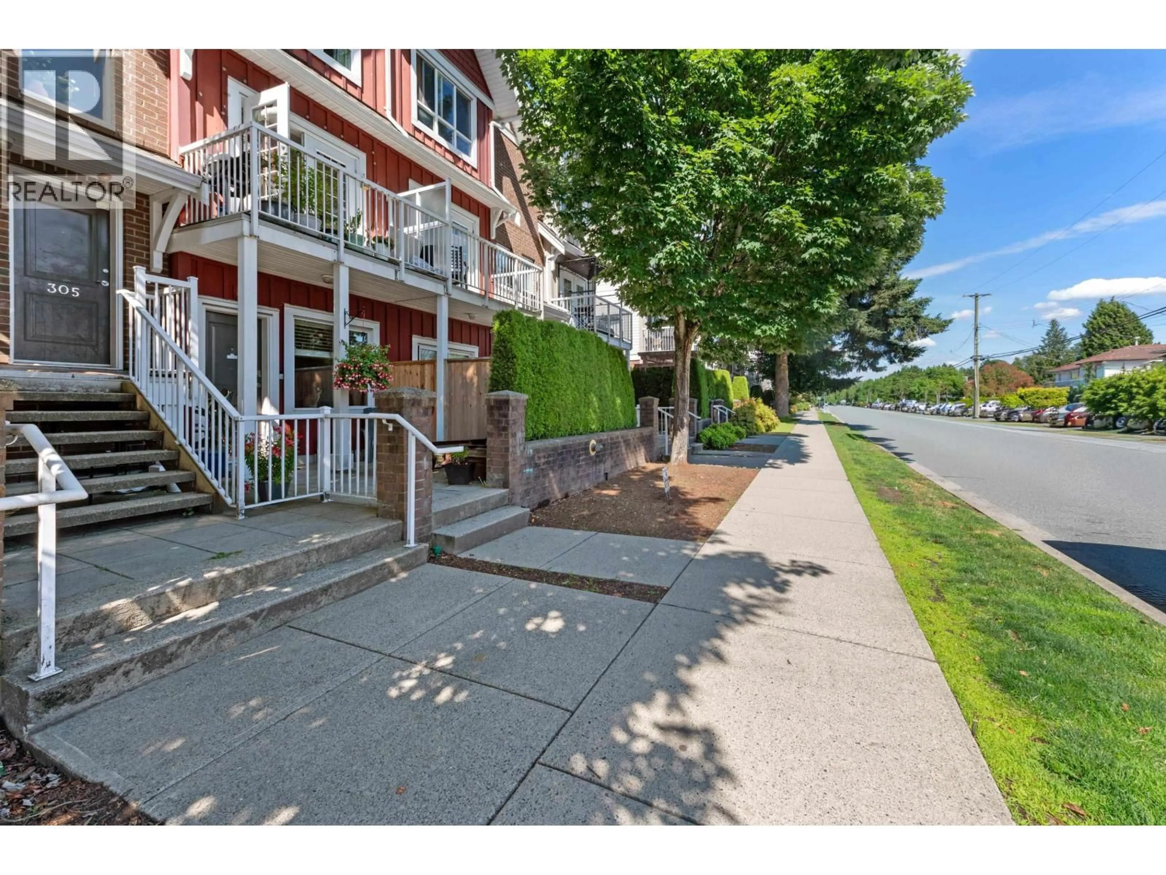 Patio, street for 305 - 1661 FRASER AVENUE, Port Coquitlam British Columbia V3B0B6