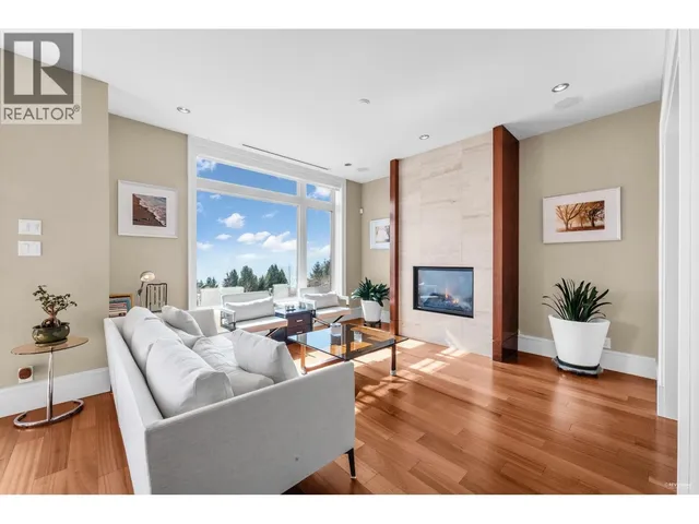 102 - 2575 GARDEN COURT, West Vancouver 5