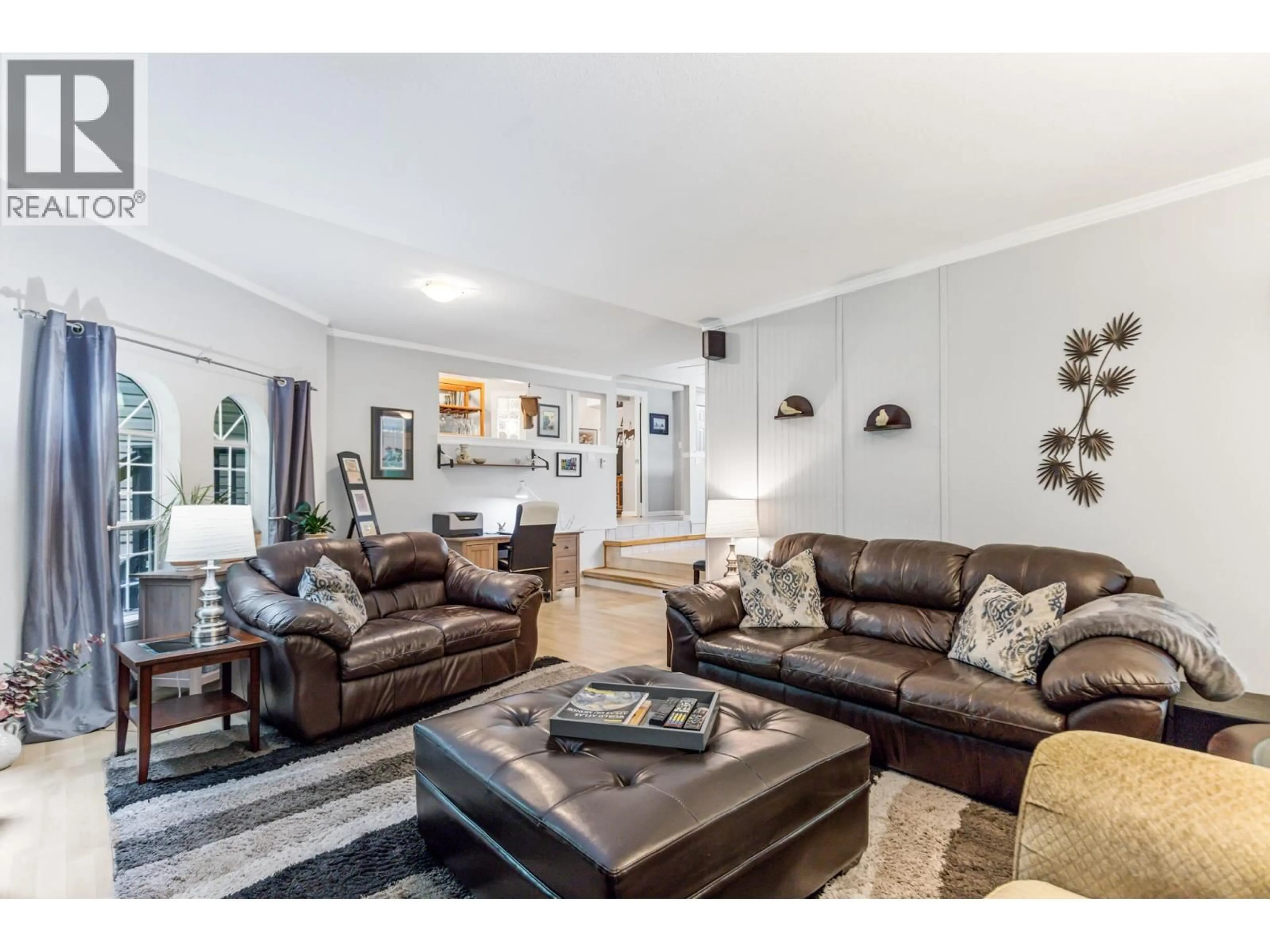 Living room with furniture, unknown for 11193 284 STREET, Maple Ridge British Columbia V2W1L8