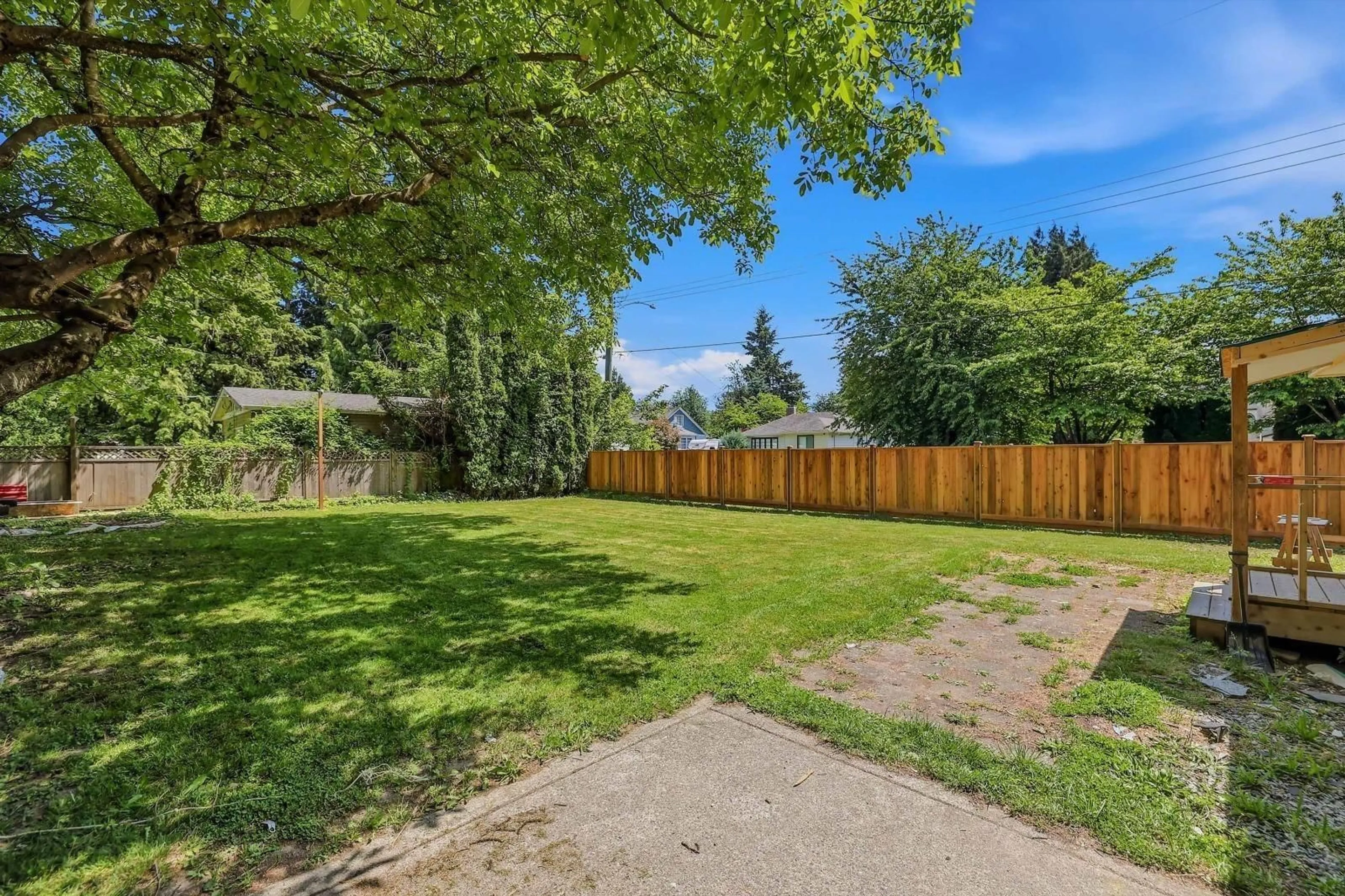 Patio, unknown for 9550 VICTOR STREET, Chilliwack British Columbia V2P5B4