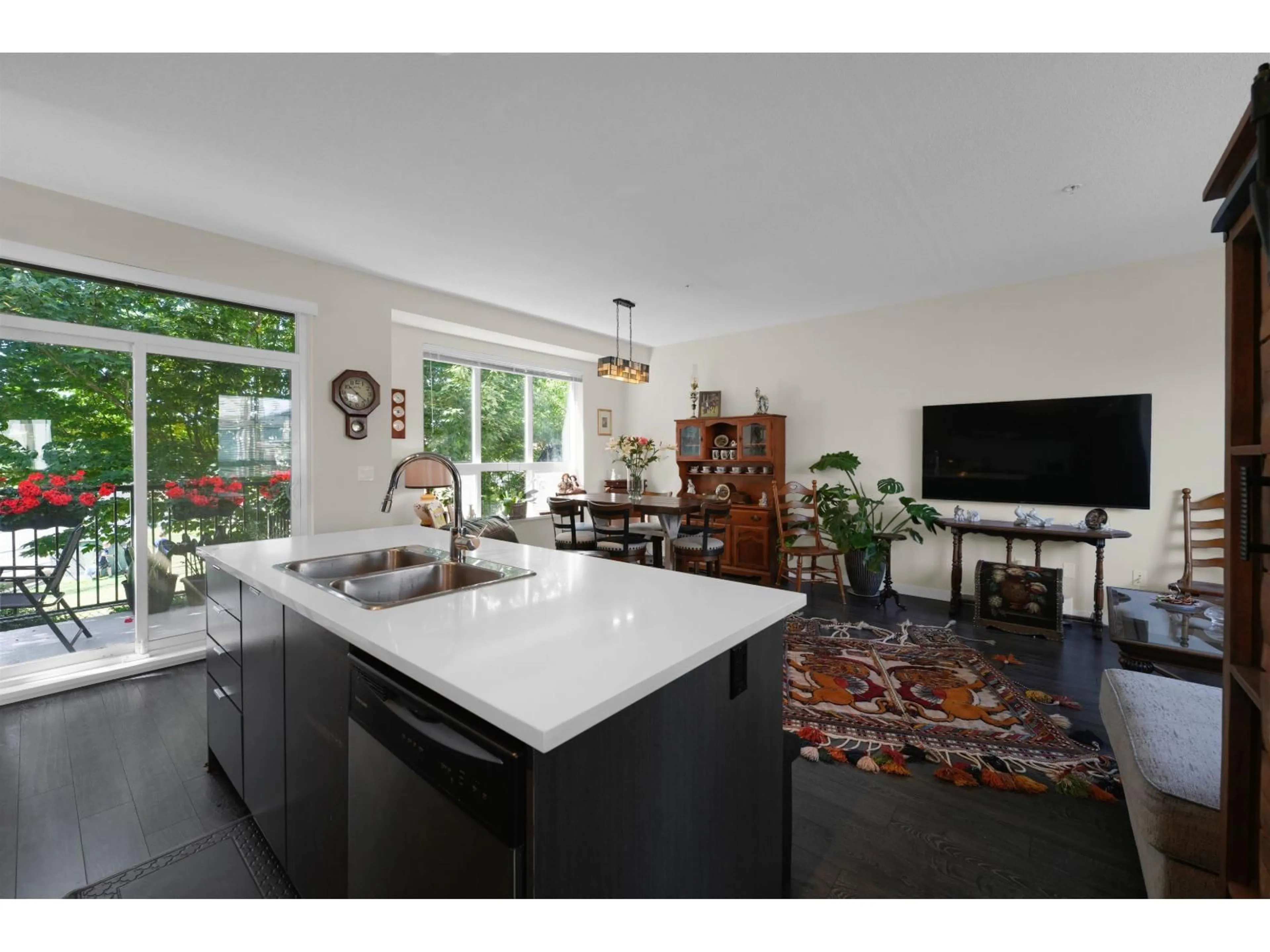Open concept kitchen, unknown for 30 - 7848 209 STREET, Langley British Columbia V2Y0M4
