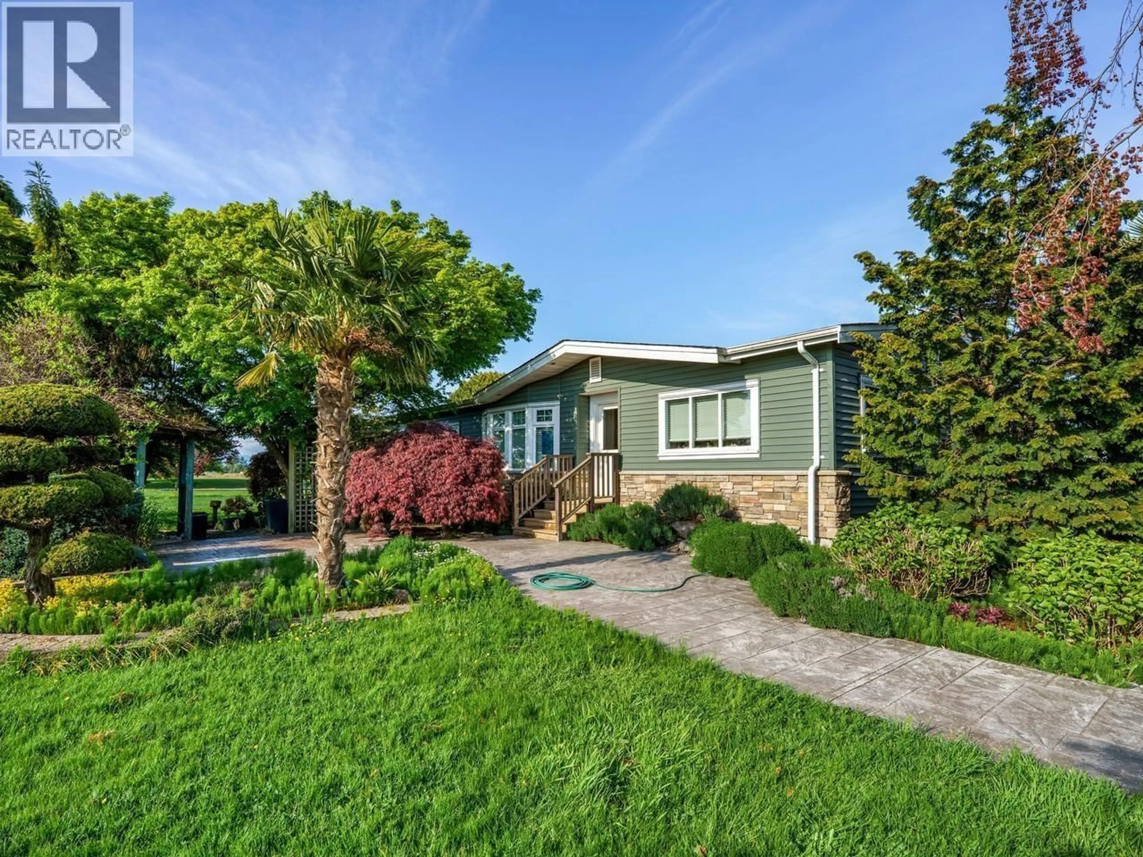 Unknown for 2300 56 STREET, Tsawwassen British Columbia V4L2P2