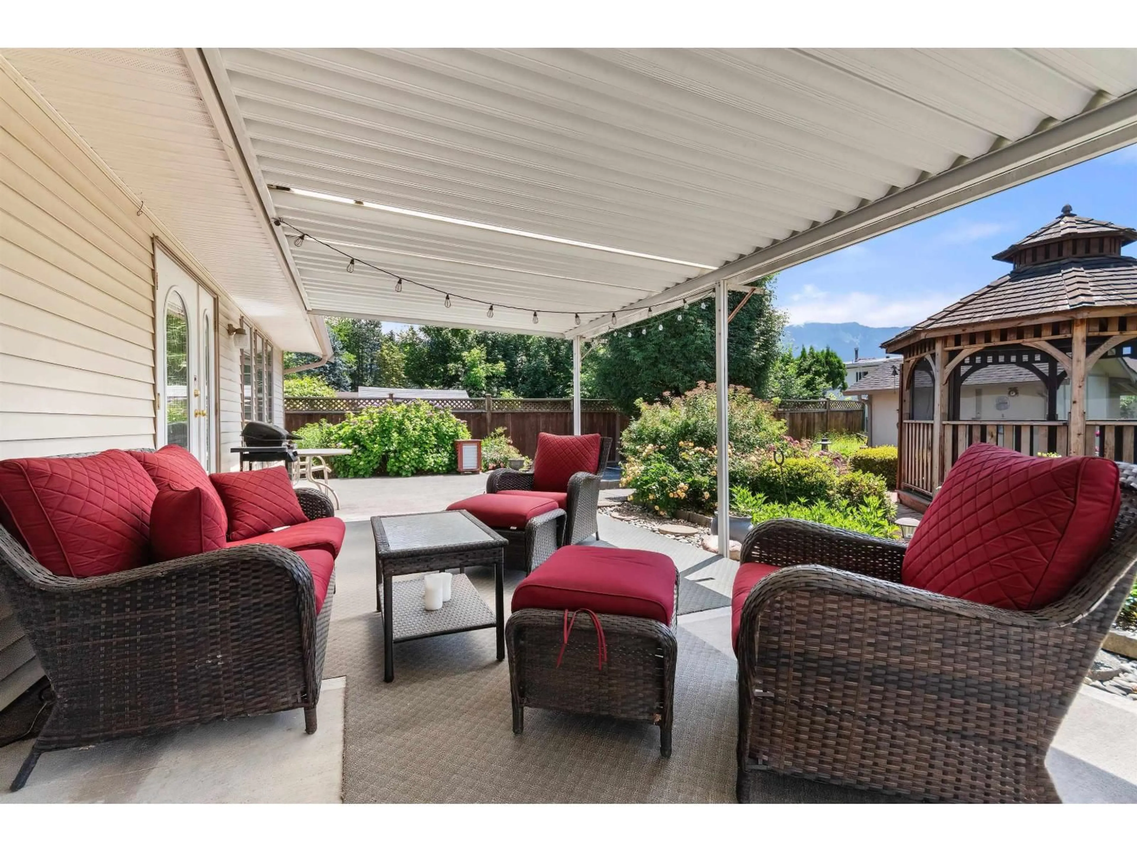 Patio, unknown for 6912 FRASER DRIVE, Agassiz British Columbia V0M1A3