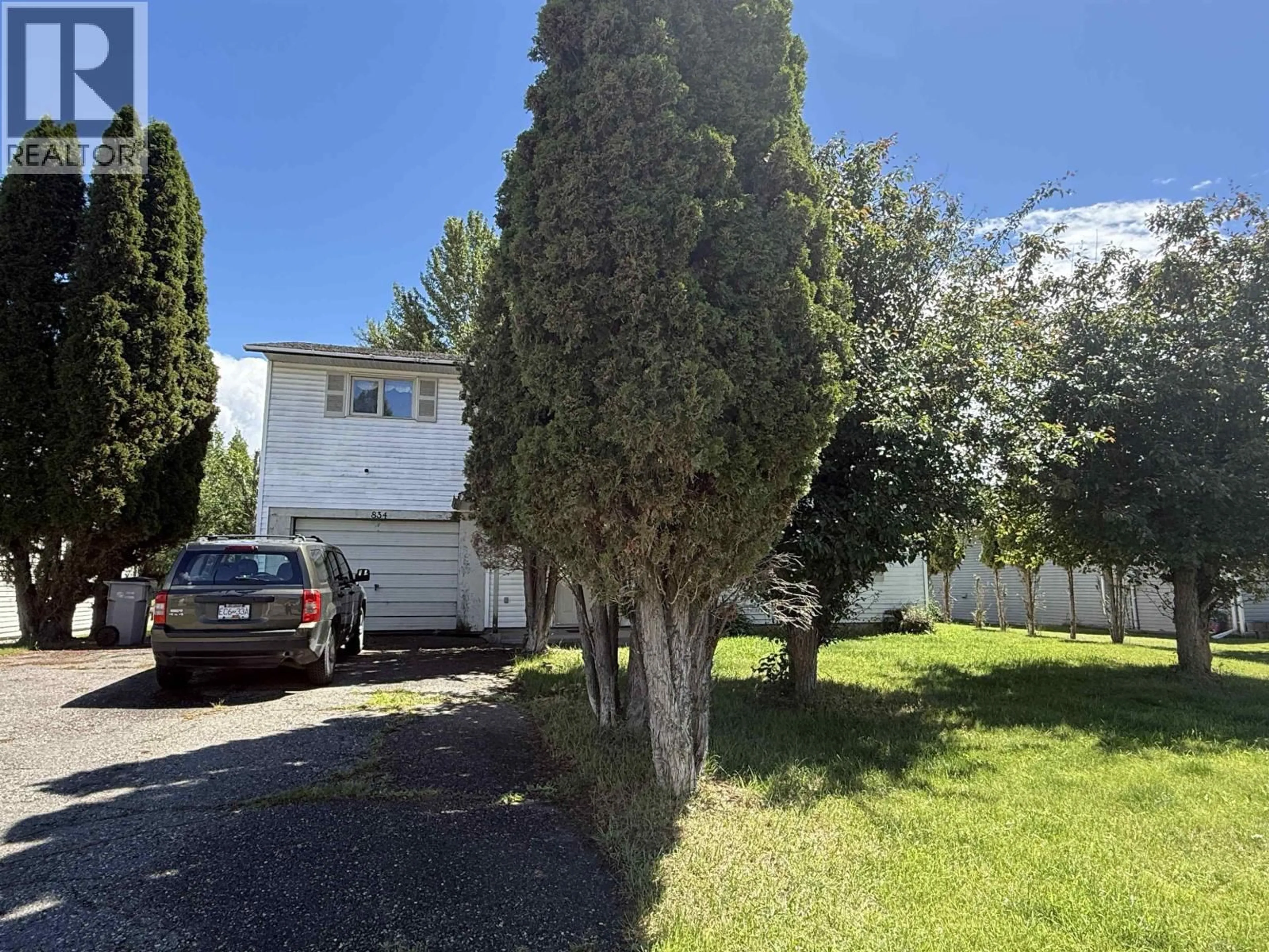 A pic from outside/outdoor area/front of a property/back of a property/a pic from drone, street for 834 ROLPH STREET, Quesnel British Columbia V2J3M1