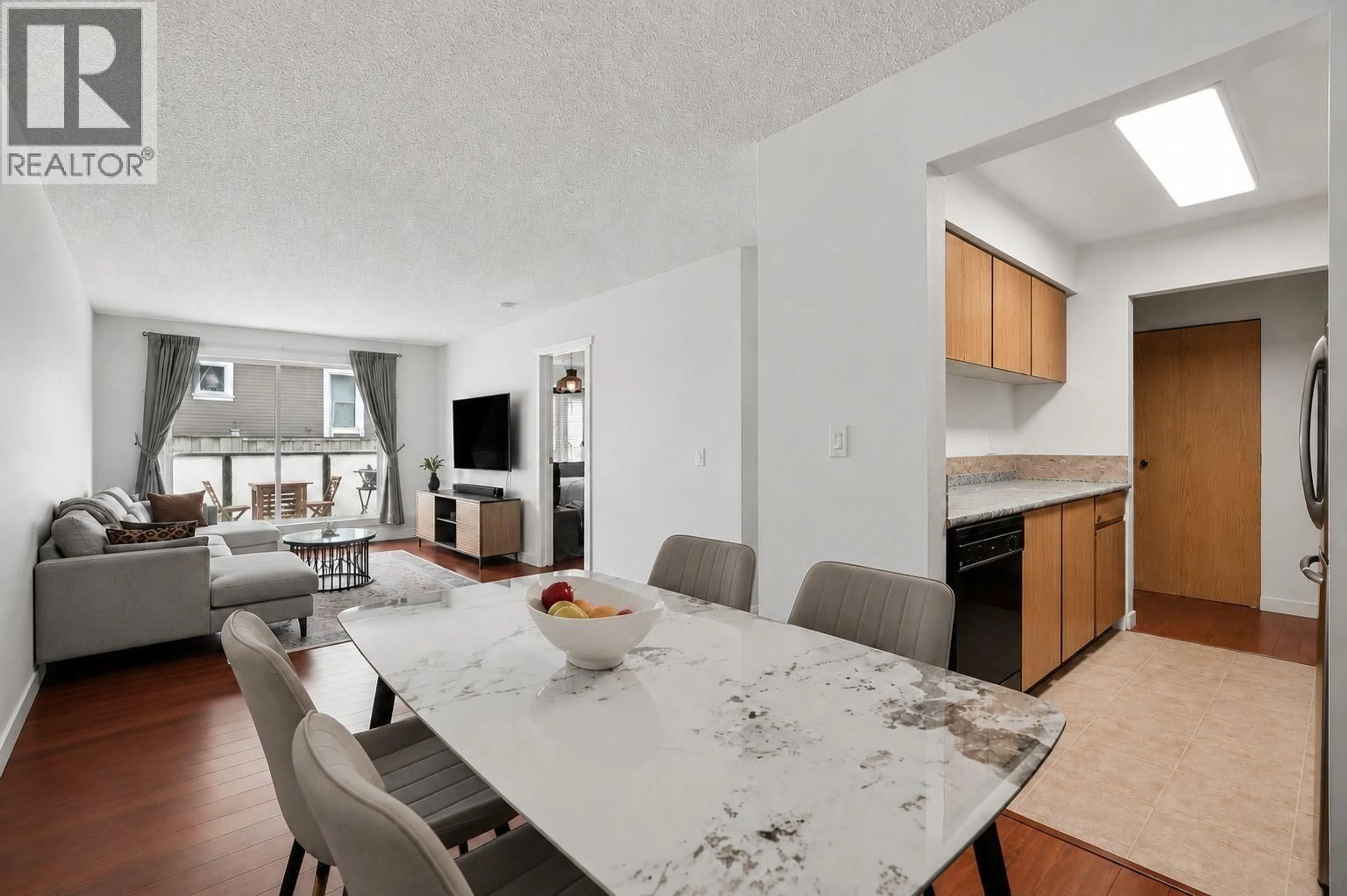 Unknown for 202 - 2328 OXFORD STREET, Vancouver British Columbia V5L1G3