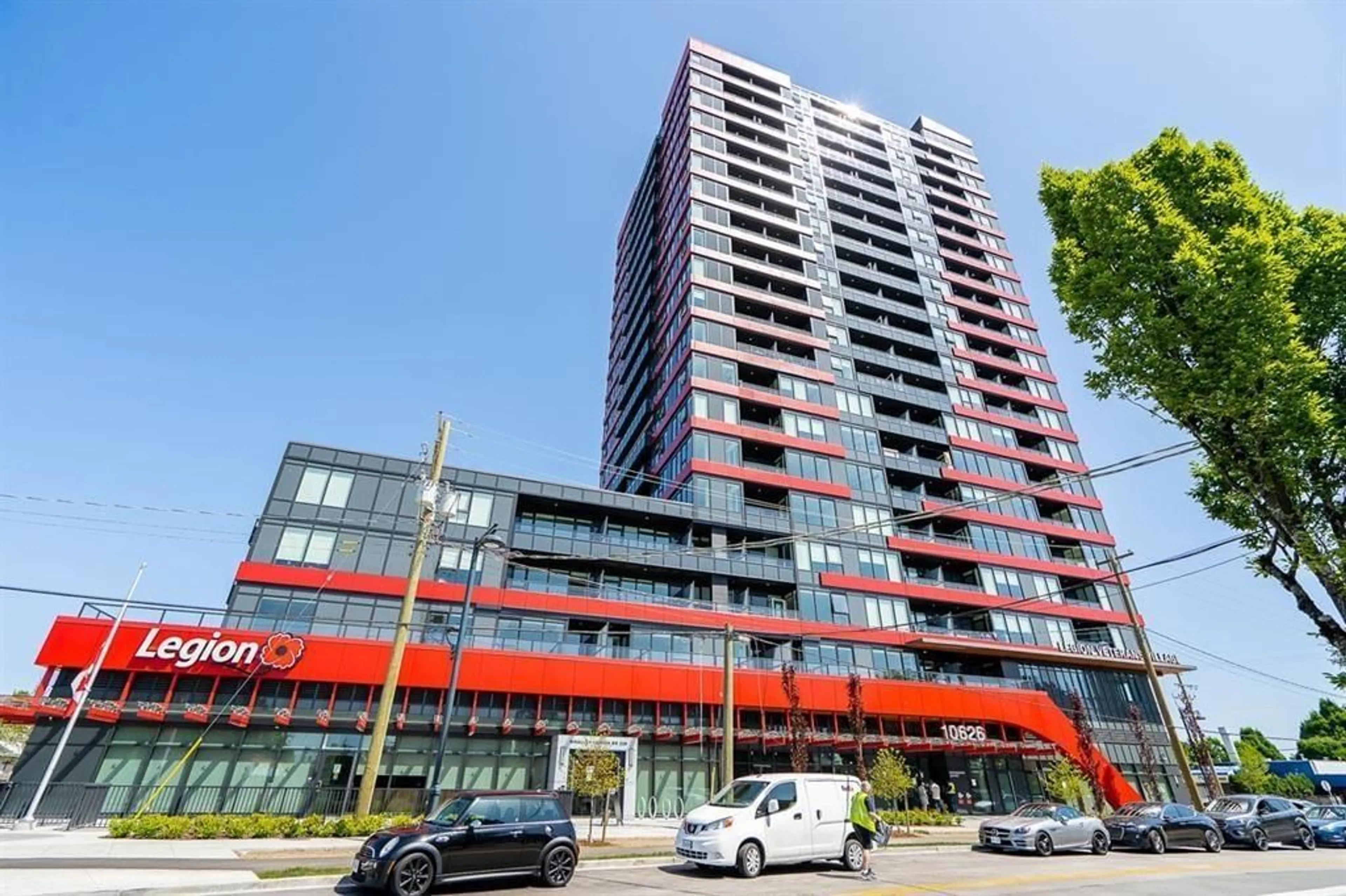 Unknown for 2003 - 10626 CITY PARKWAY, Surrey British Columbia V3T4C7