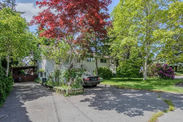 17360 58A AVENUE, Surrey 5
