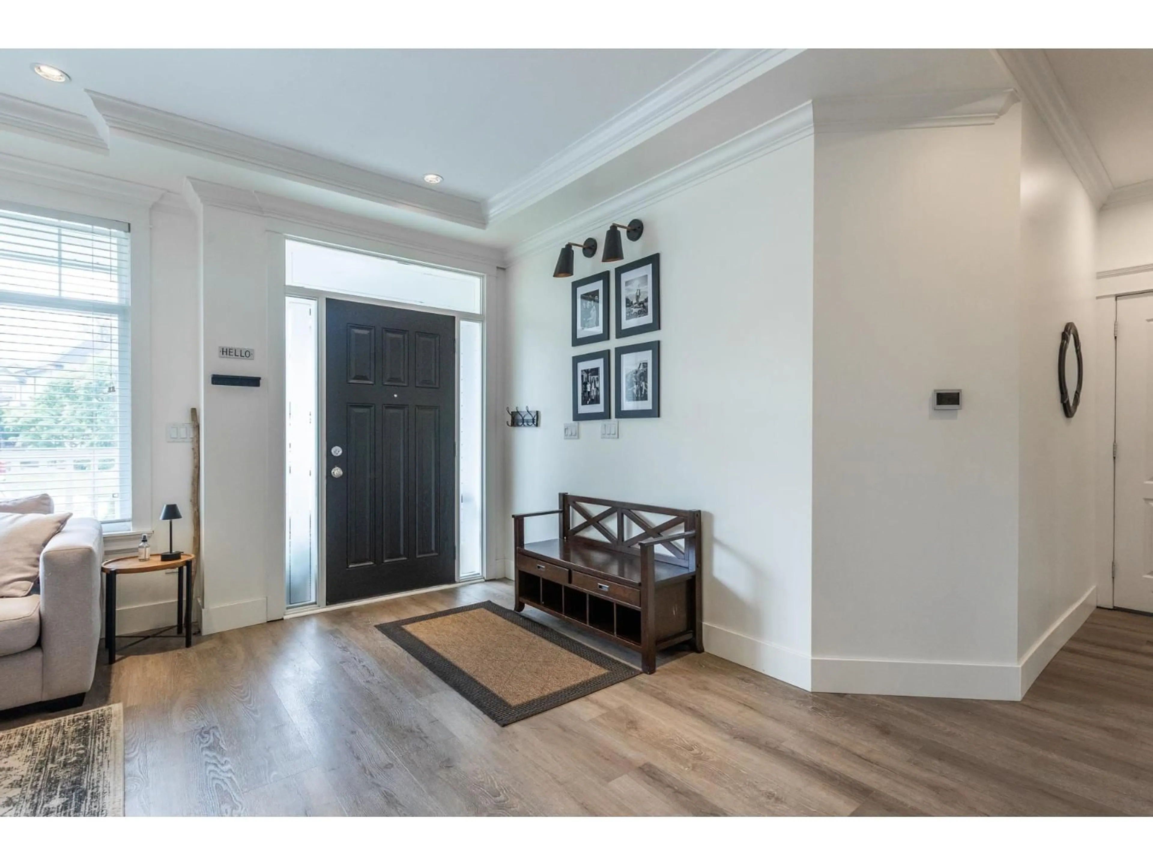 Indoor entryway for 20371 98A AVENUE, Langley British Columbia V1M0A6