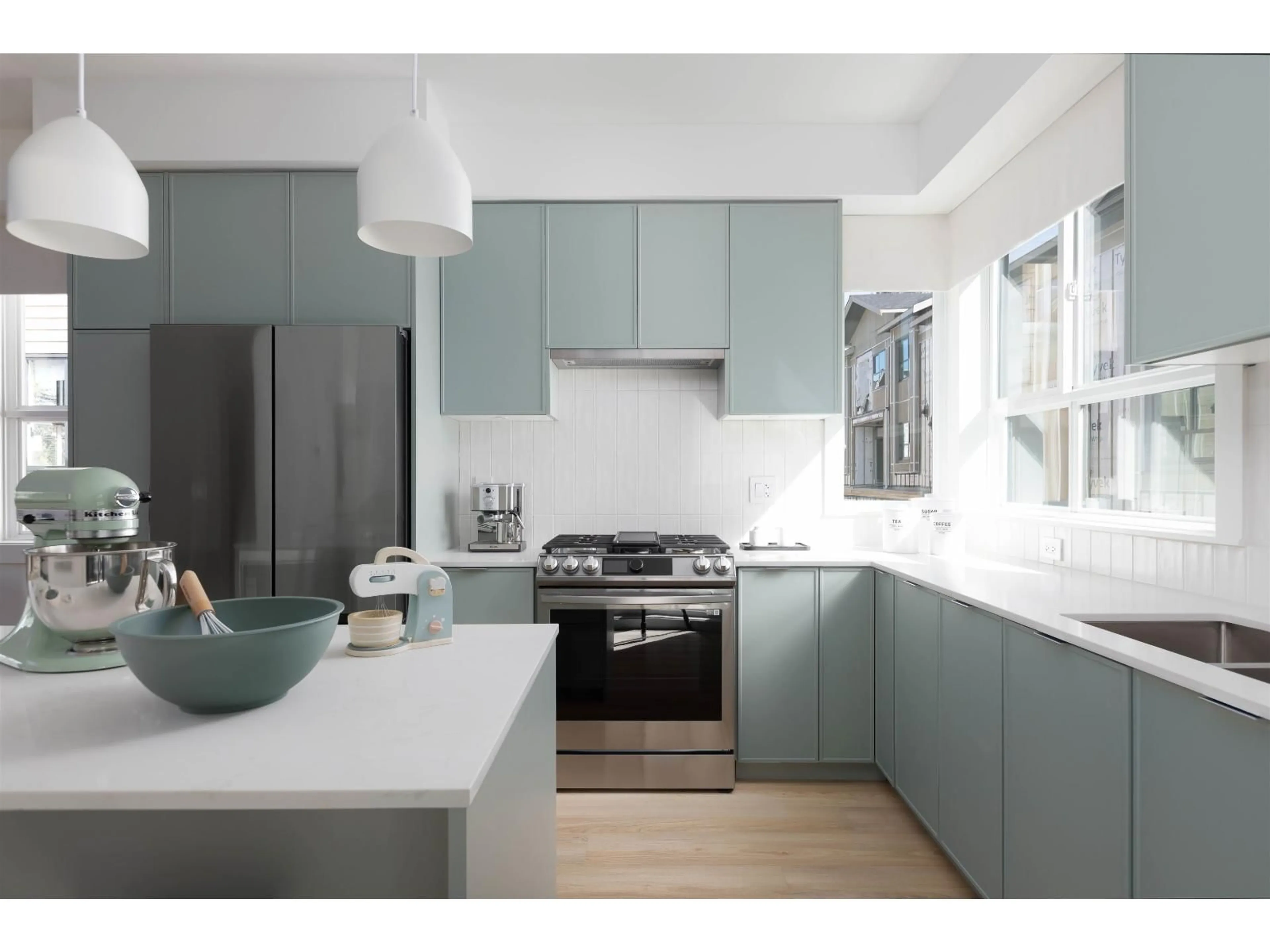 Contemporary kitchen, unknown for 12 - 5378 198 STREET, Langley British Columbia V3A1G1