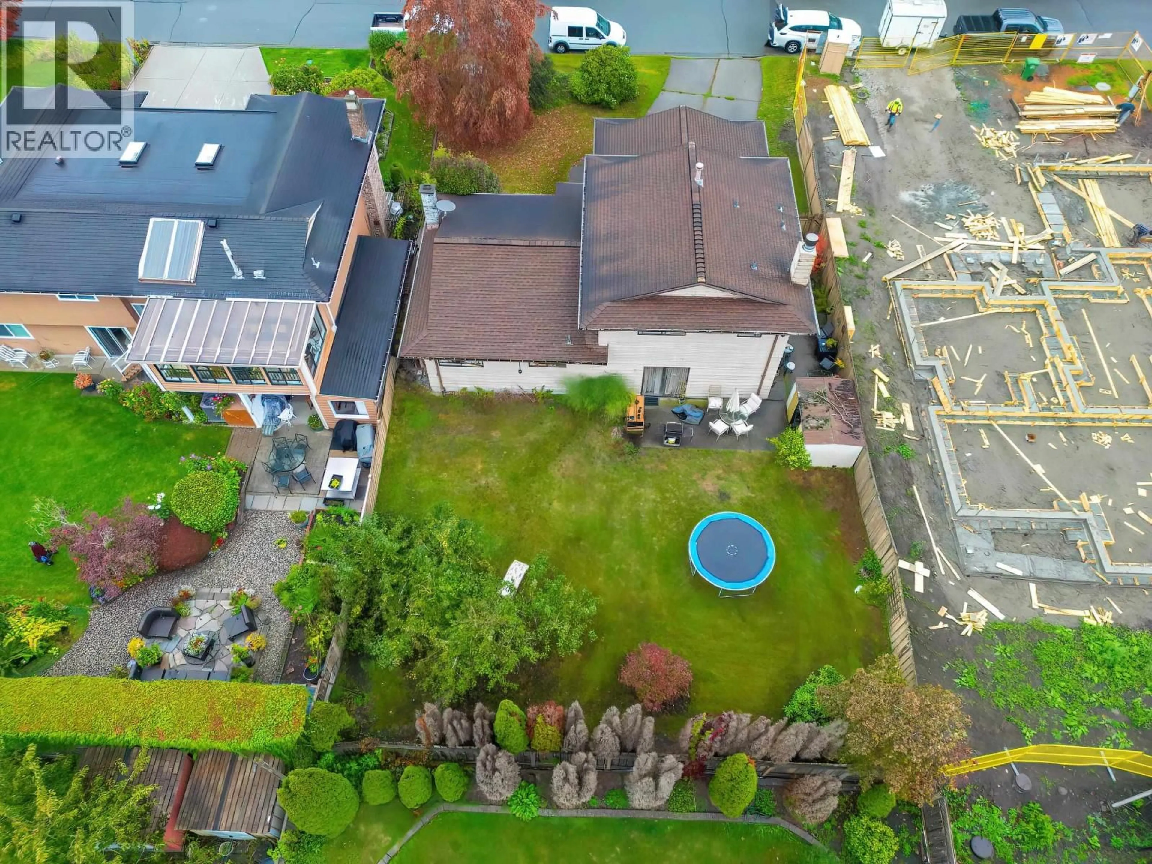 A pic from outside/outdoor area/front of a property/back of a property/a pic from drone, street for 9600 SWANSEA DRIVE, Richmond British Columbia V7A2L8