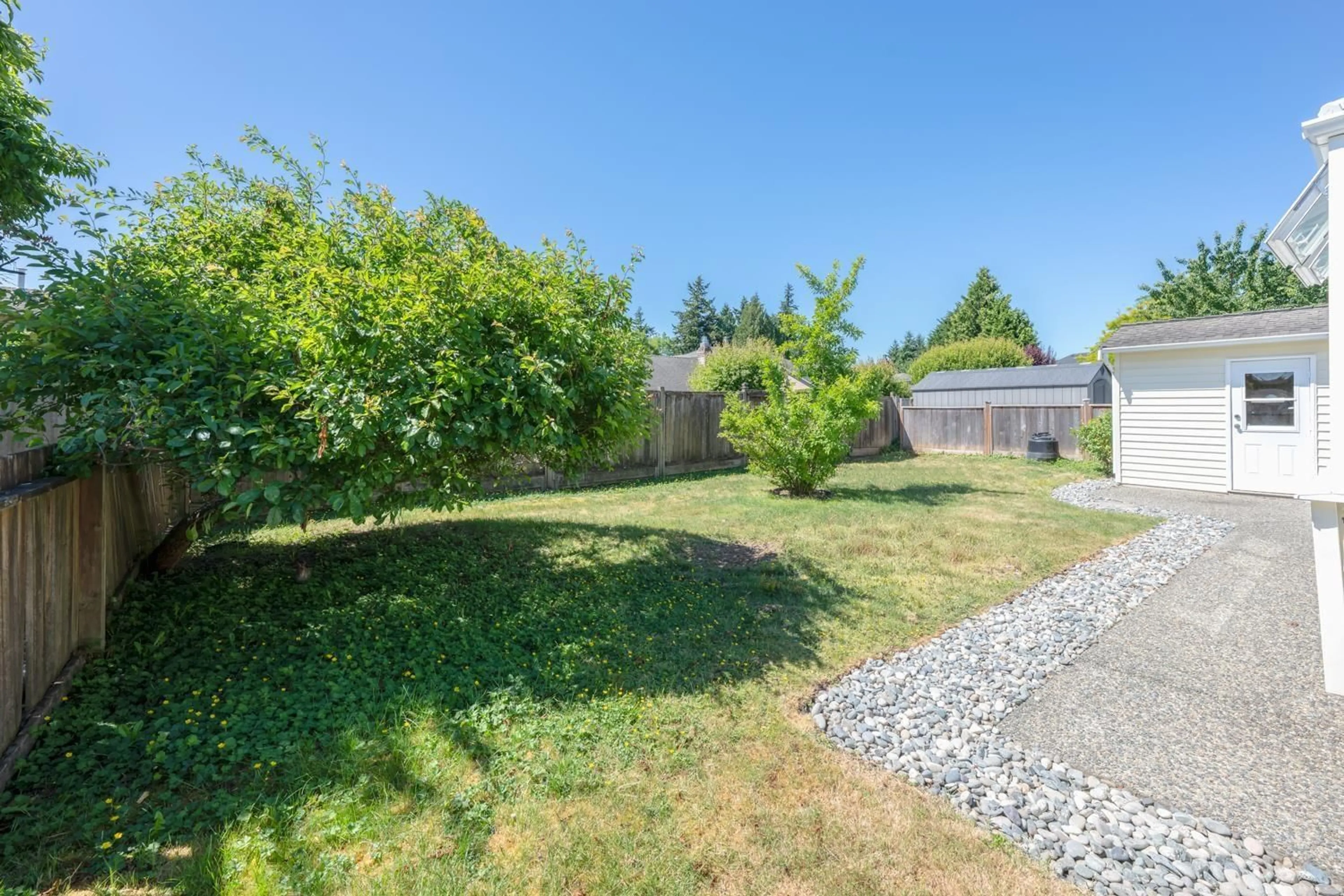 A pic from outside/outdoor area/front of a property/back of a property/a pic from drone, street for 15092 19A AVENUE, Surrey British Columbia V4A7G8